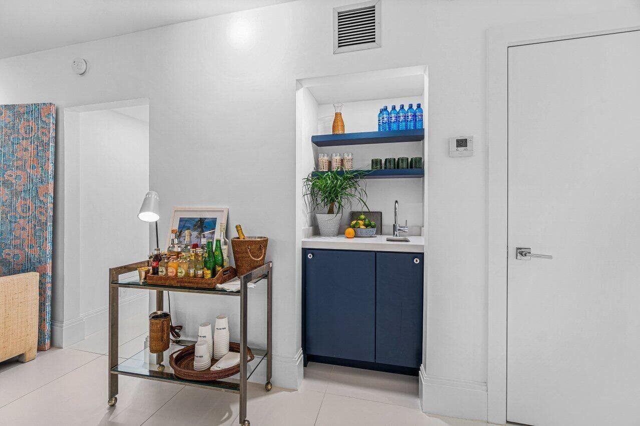 226 Brazilian Avenue 1a, Palm Beach, FL 33480 — photo 12 of 28