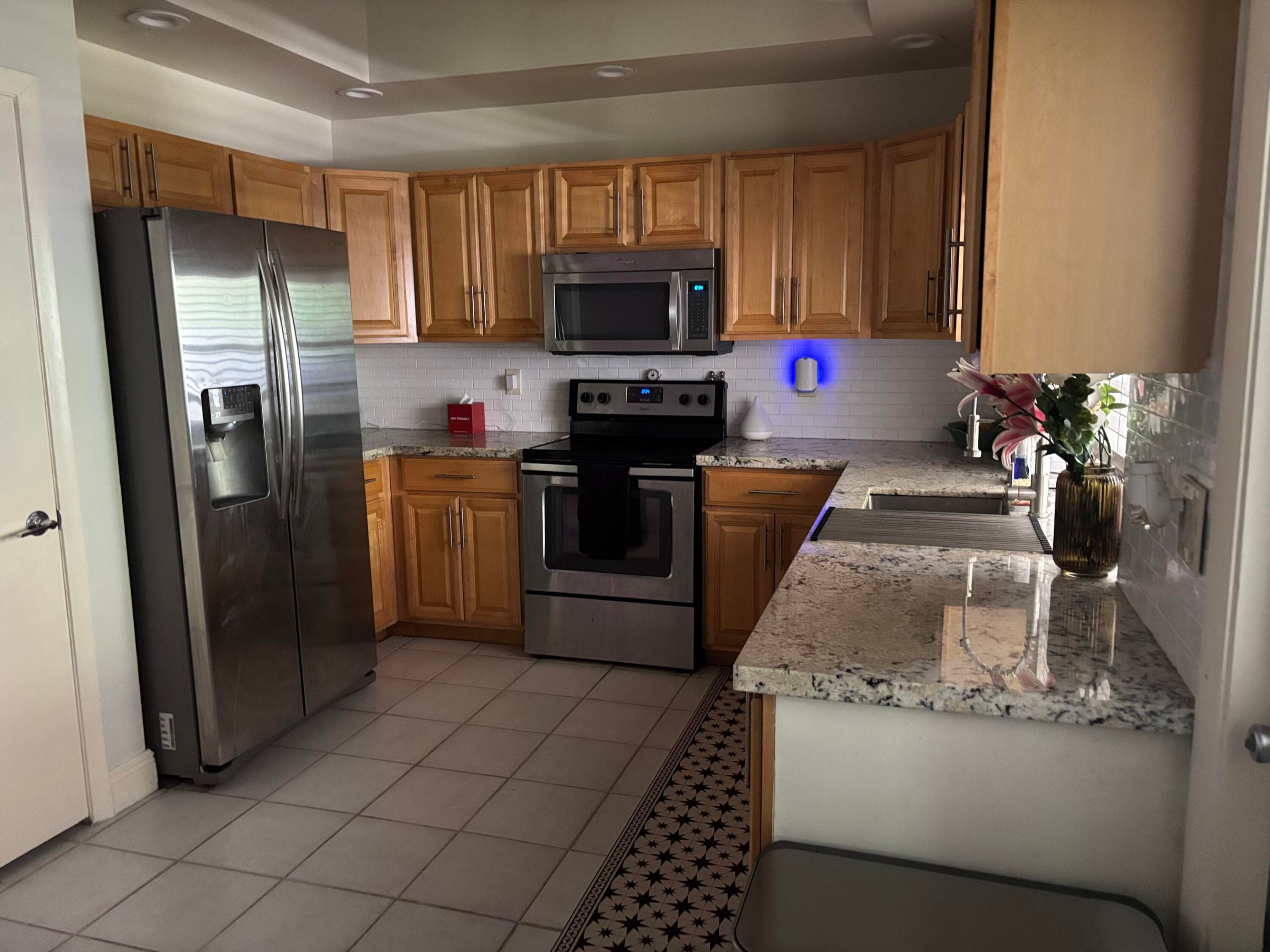 1410 NW 93rd Terrace, Coral Springs, FL 33071 — photo 11 of 17