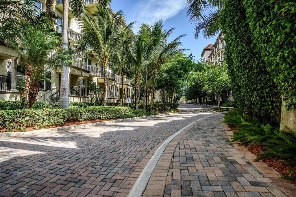 2609 NE 14th Avenue 113, Wilton Manors, FL 33334 — photo 70 of 70