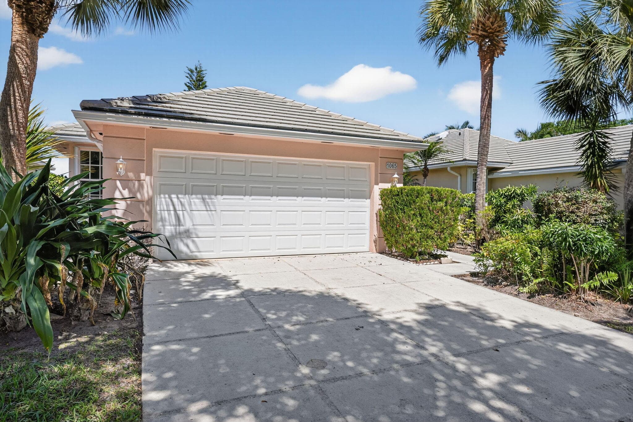 1065 Bedford Avenue, Palm Beach Gardens, FL 33403 — photo 2 of 29