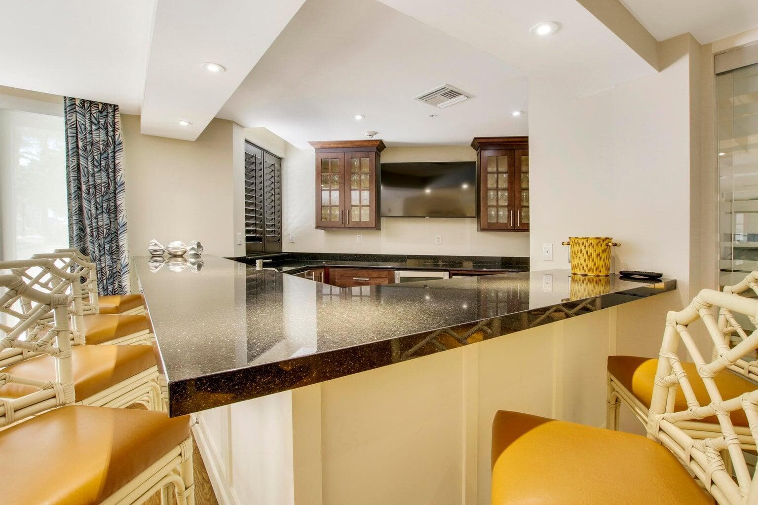 801 S Olive Avenue 223, West Palm Beach, FL 33401 — photo 33 of 39