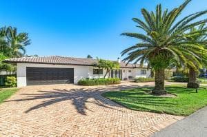 2700 Spanish River Road, Boca Raton, FL 33432 — photo 2 of 20