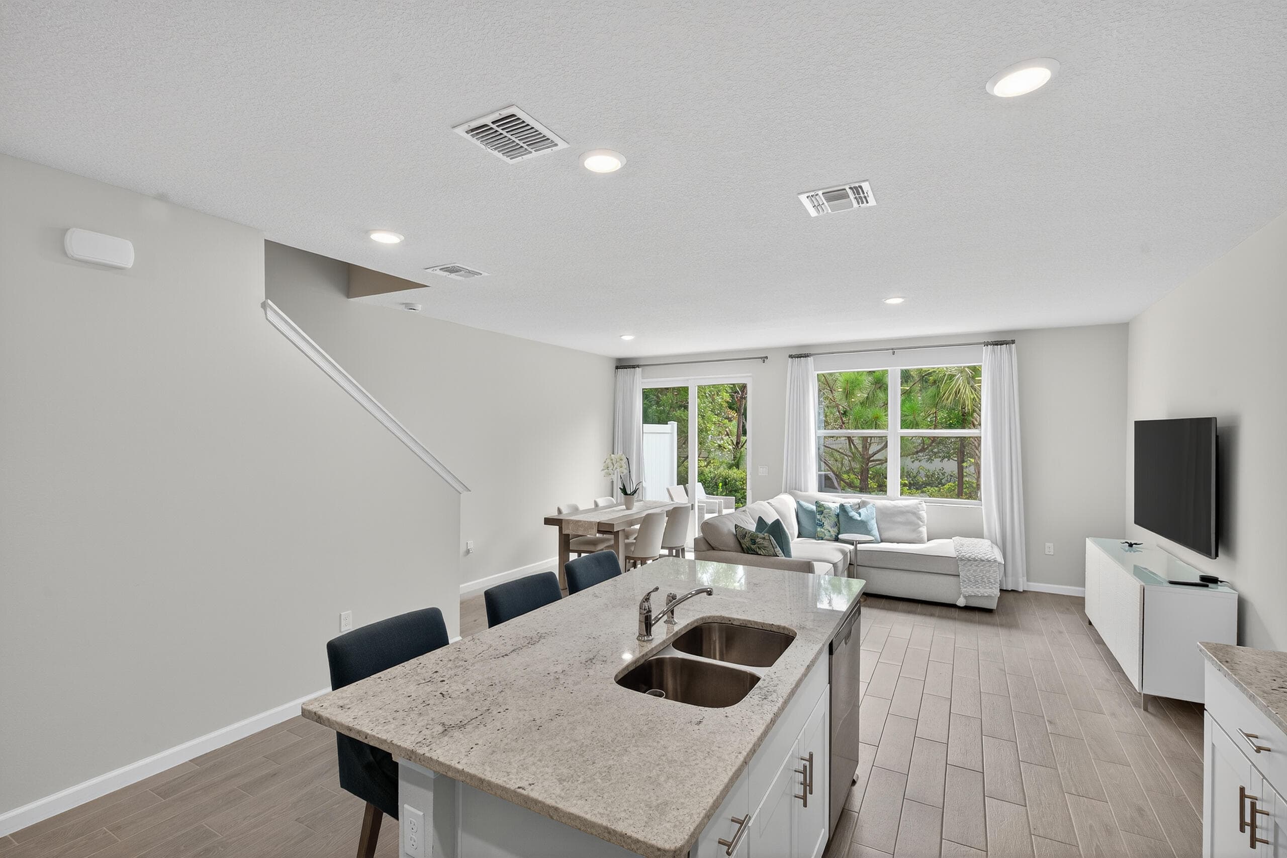 5696 SE Edgewater Circle, Stuart, FL 34997 — photo 9 of 29