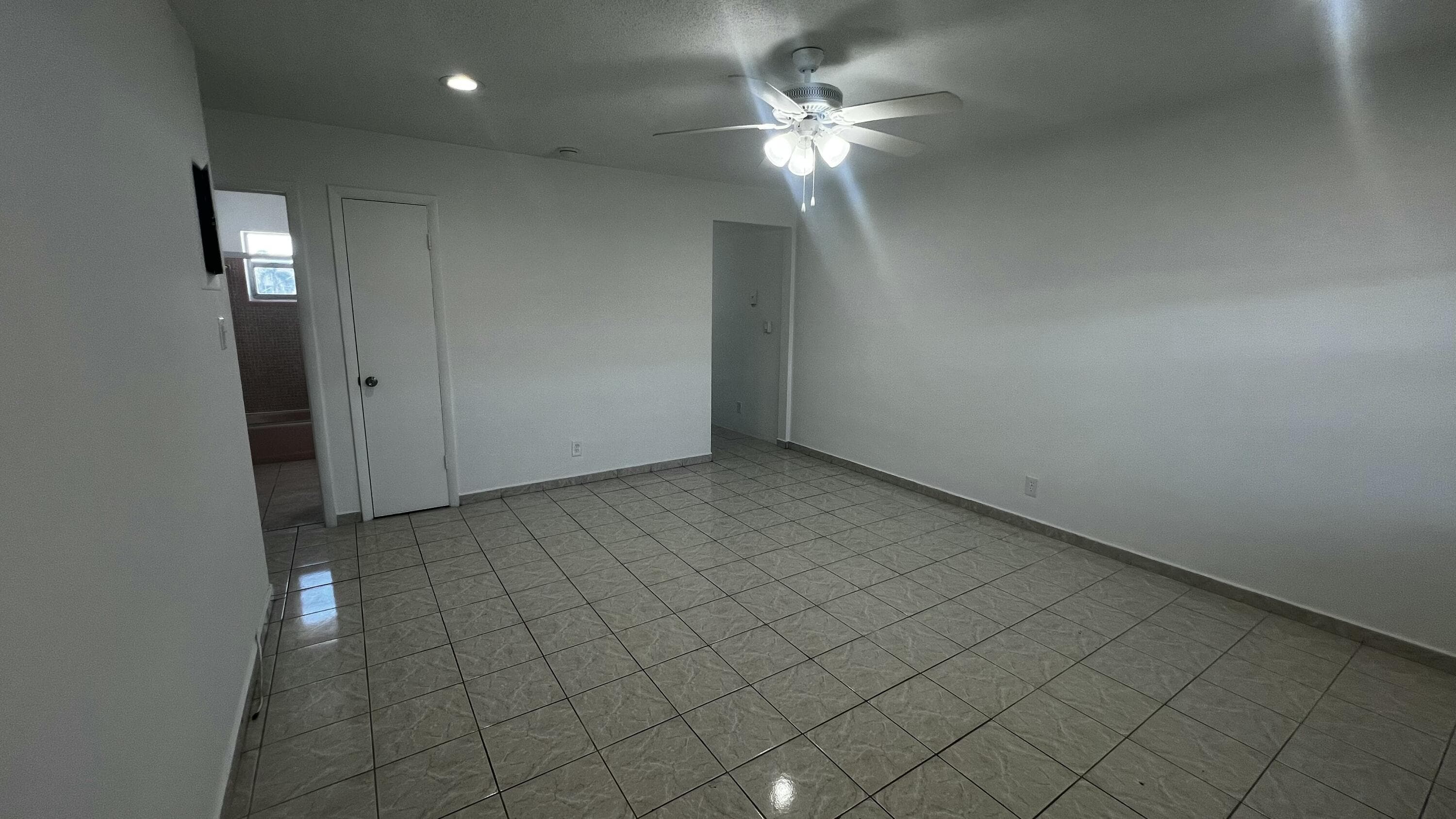 13 NE 2nd Avenue 201, Dania Beach, FL 33004 — photo 3 of 14