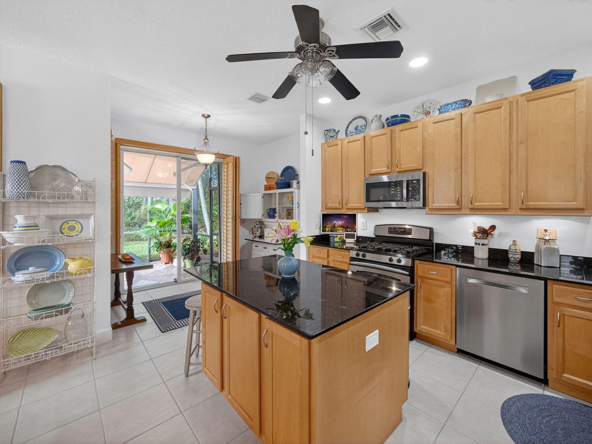 631 Moondancer Court, Palm Beach Gardens, FL 33410 — photo 9 of 73