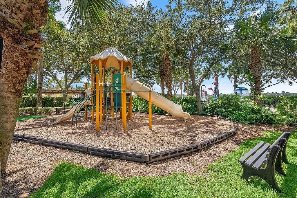 631 Moondancer Court, Palm Beach Gardens, FL 33410 — photo 62 of 73