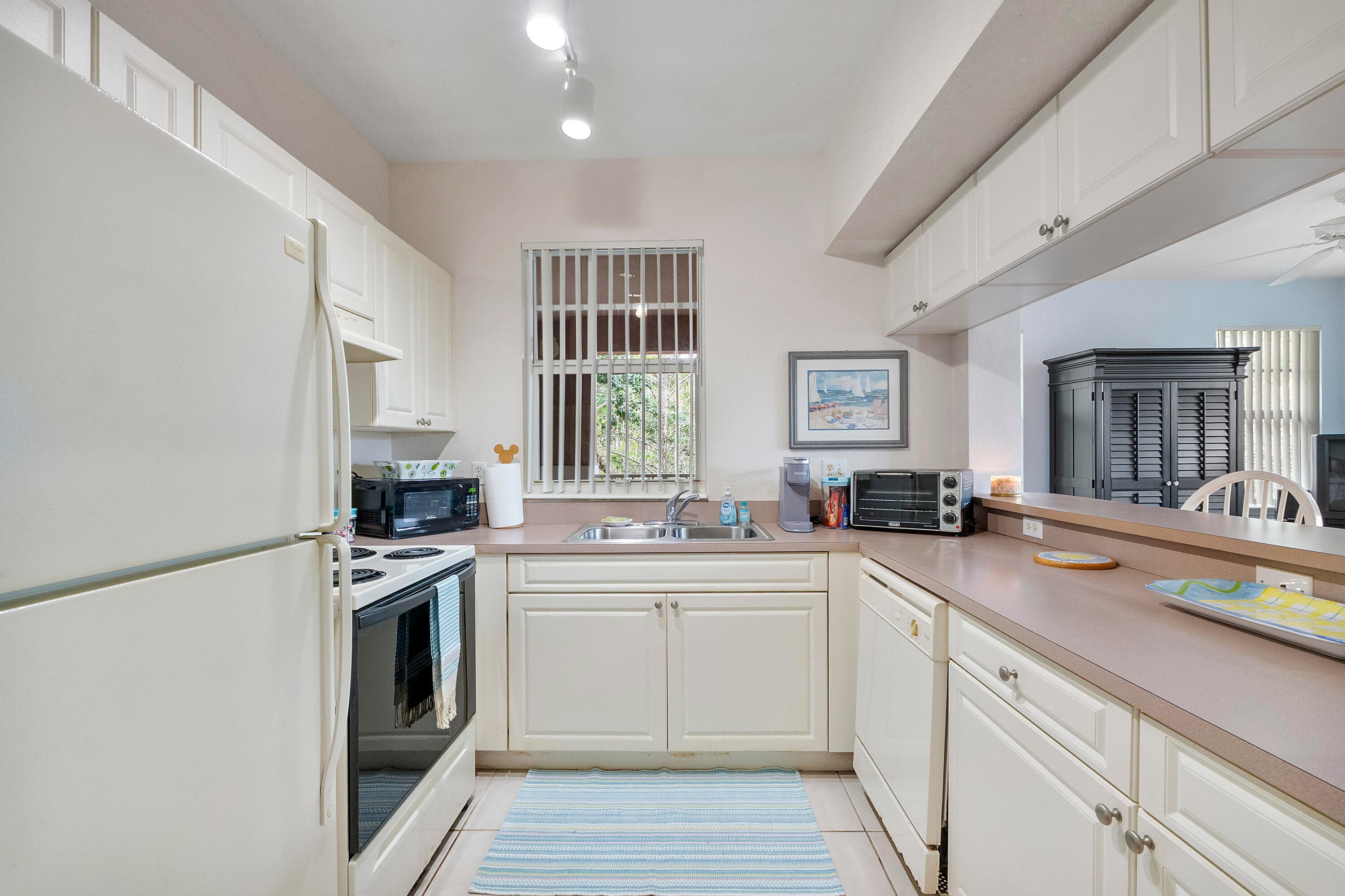 6592 W Sample Road 6592, Coral Springs, FL 33067 — photo 12 of 42