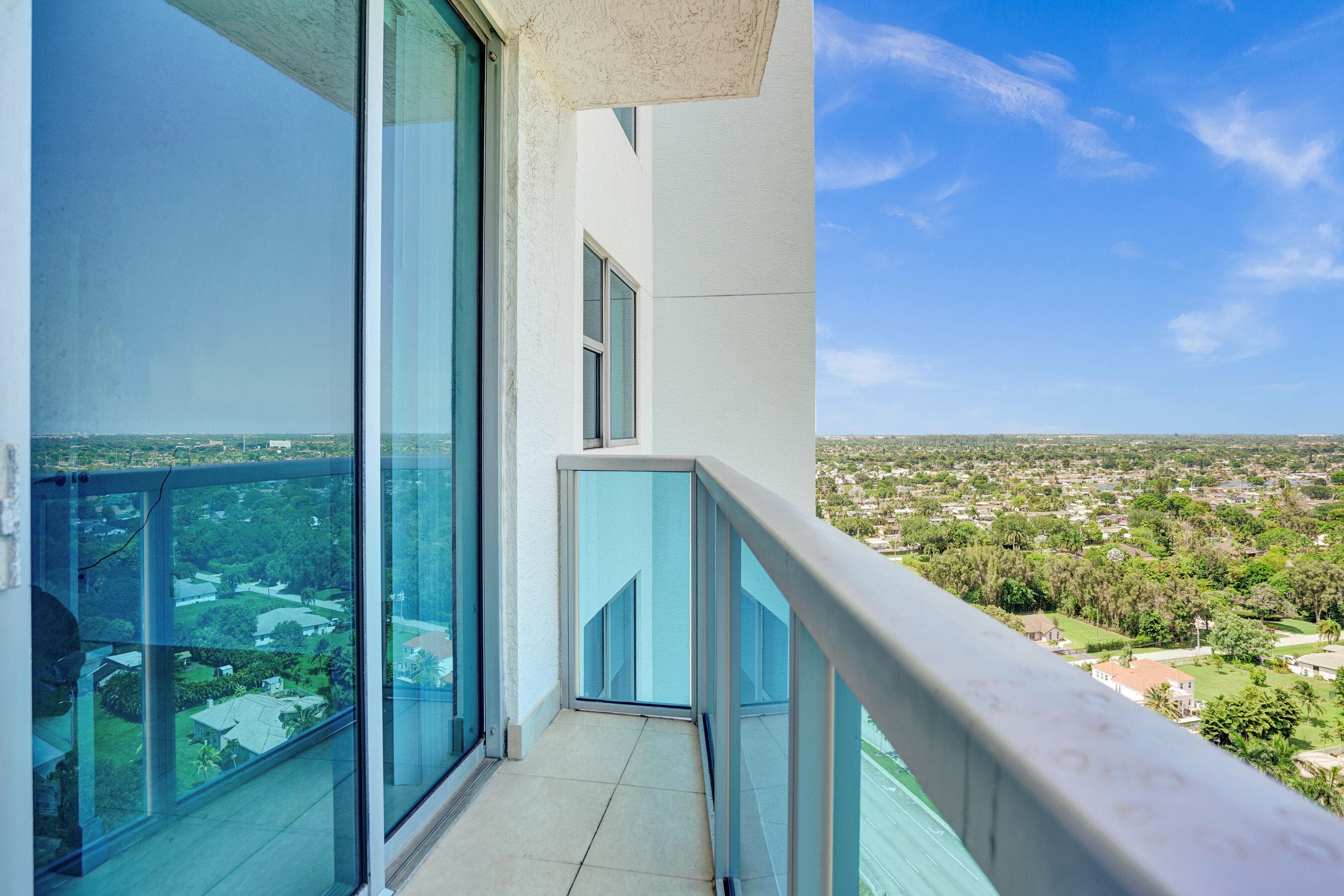 2641 N Flamingo Road 2105n, Sunrise, FL 33323 — photo 41 of 60