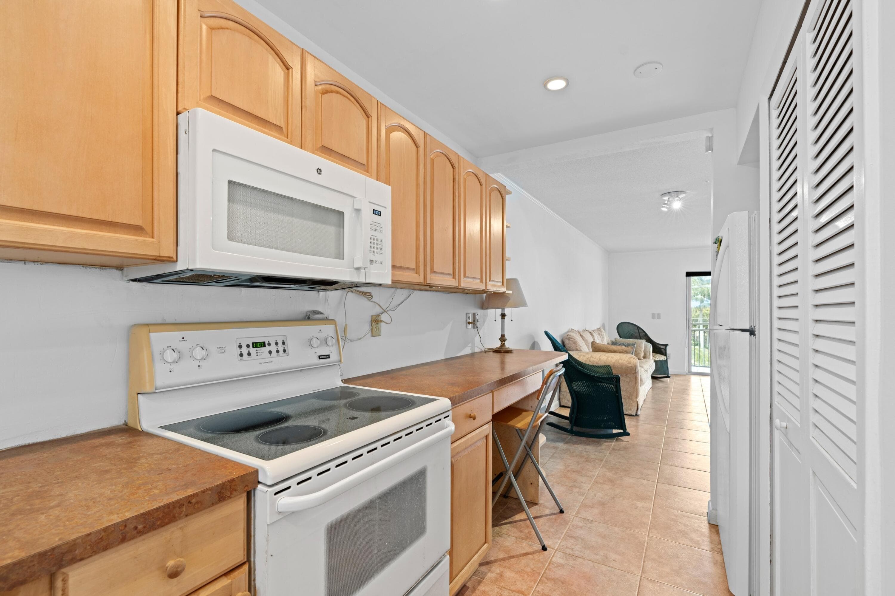 2501 S Ocean Boulevard 3010, Boca Raton, FL 33432 — photo 7 of 33