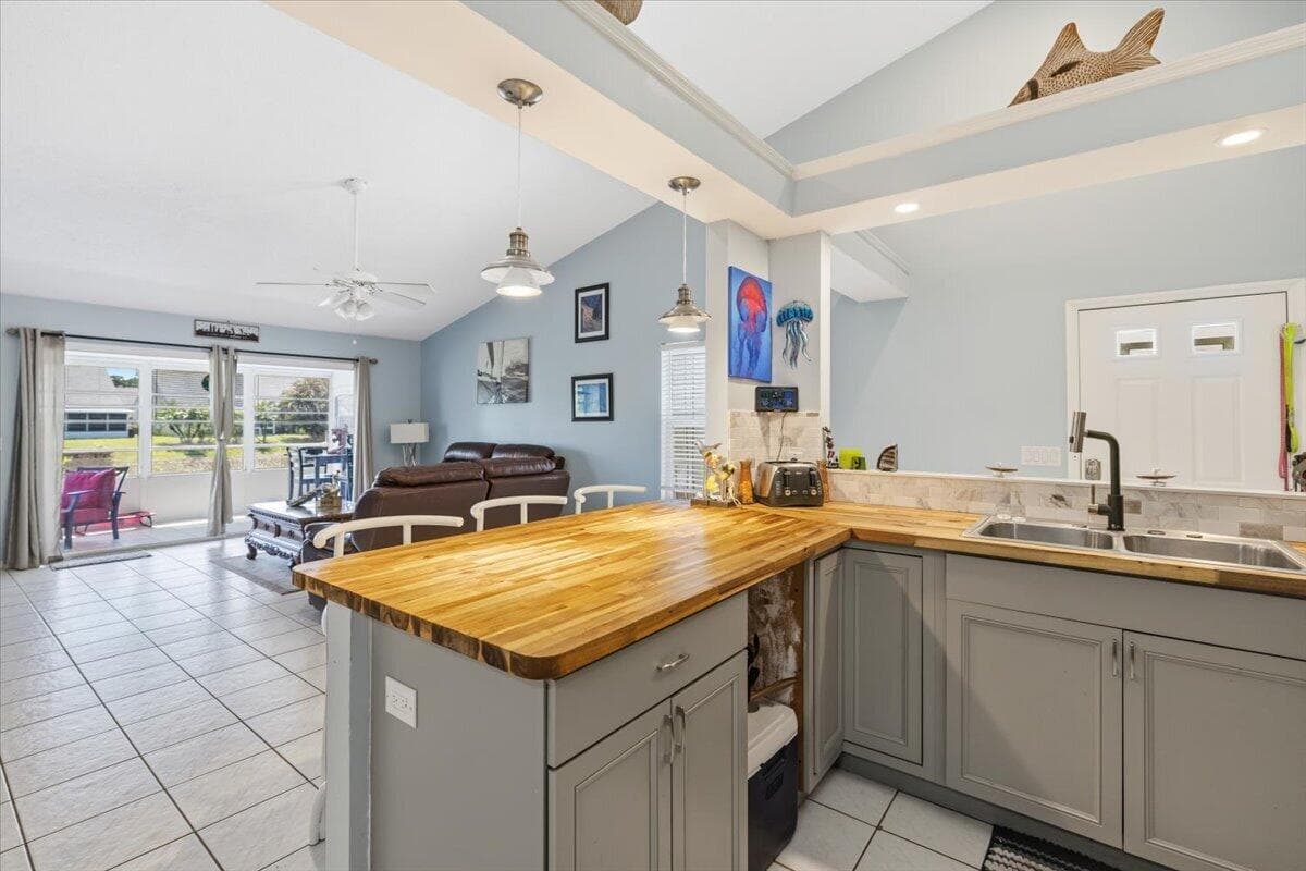2538 SE Tropical East Circle, Port St. Lucie, FL 34952 — photo 15 of 27
