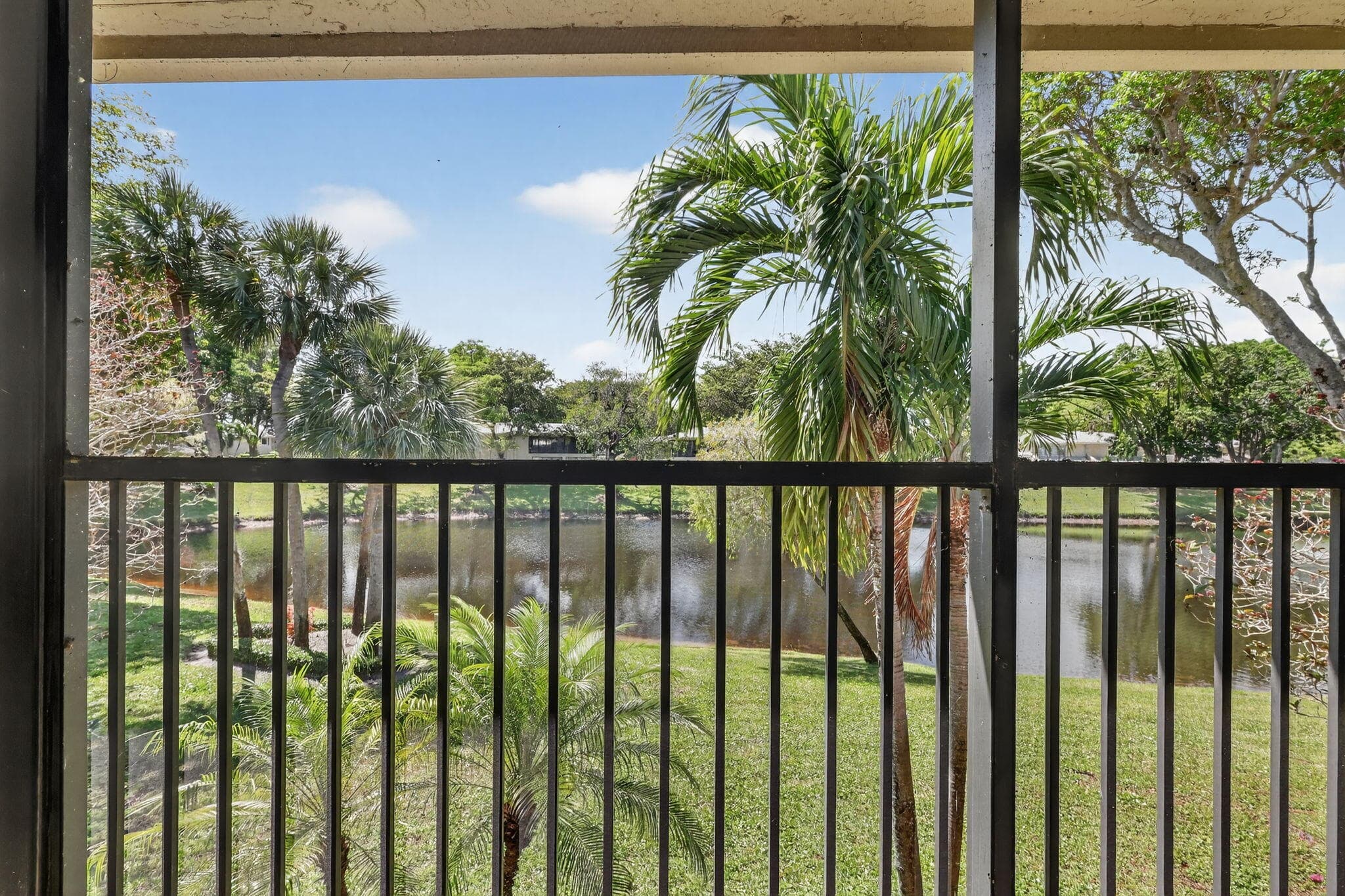 41 Stratford Lane W B, Boynton Beach, FL 33436 — photo 32 of 68