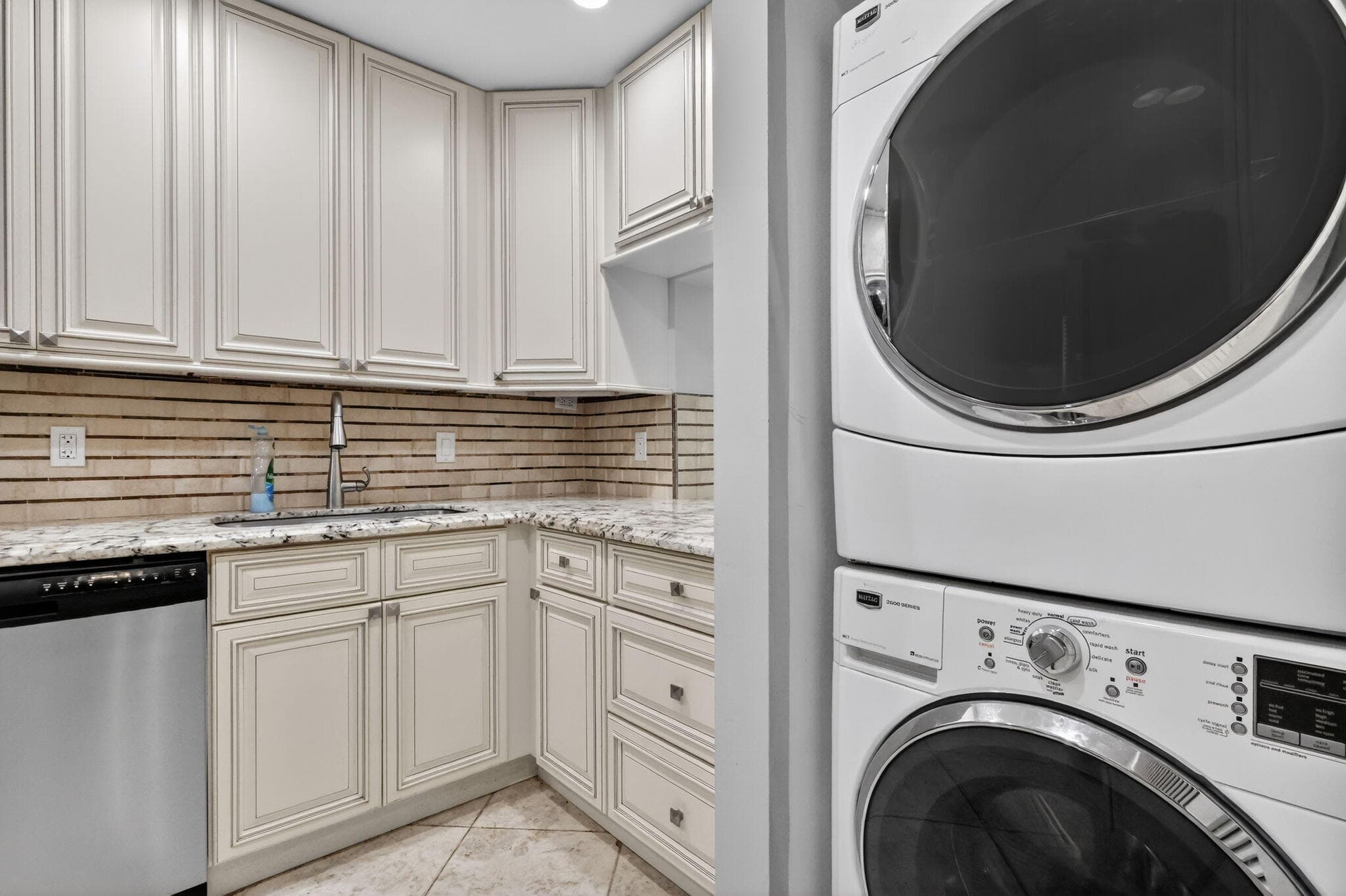41 Stratford Lane W B, Boynton Beach, FL 33436 — photo 17 of 68