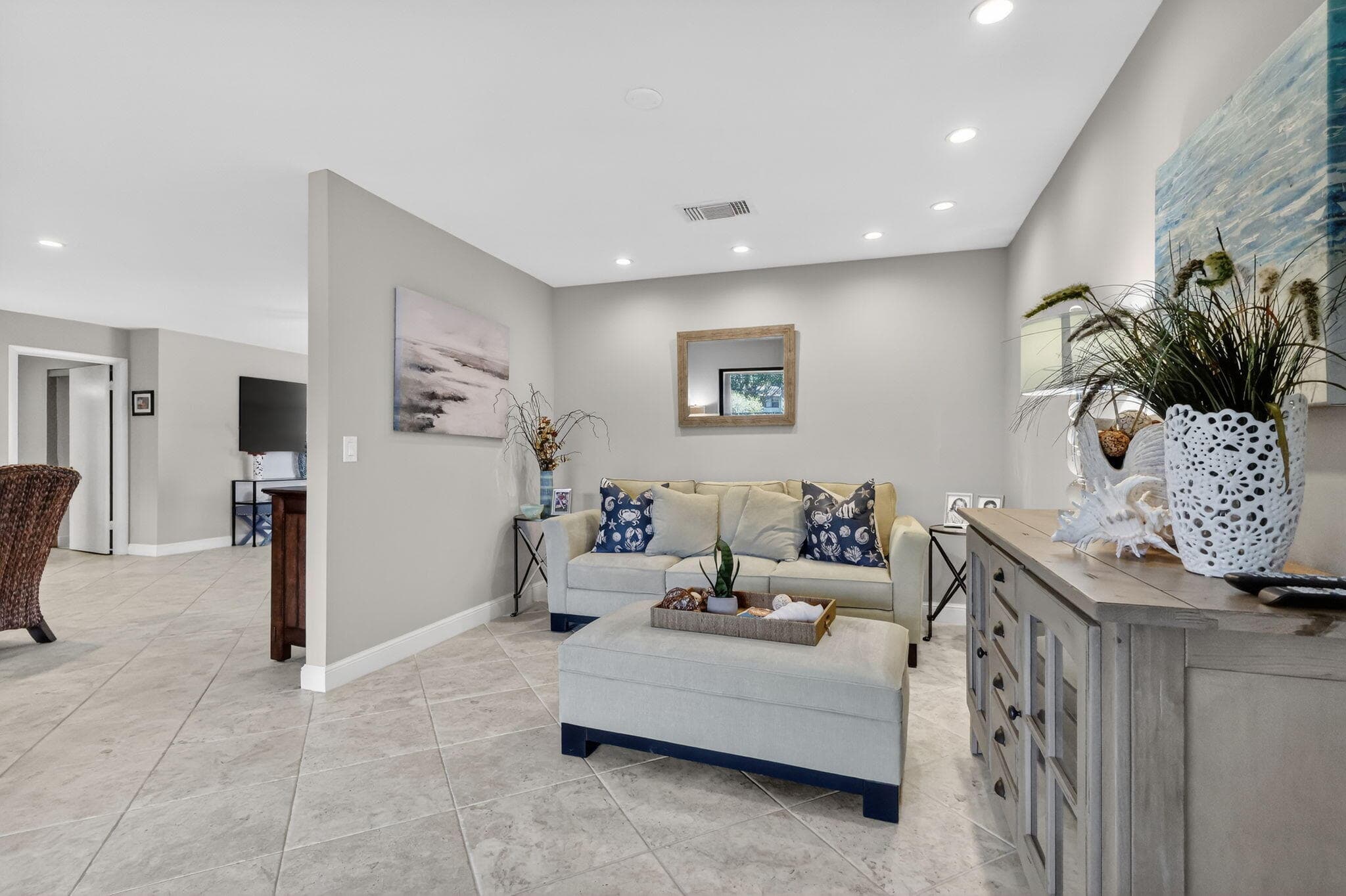 41 Stratford Lane W B, Boynton Beach, FL 33436 — photo 5 of 68