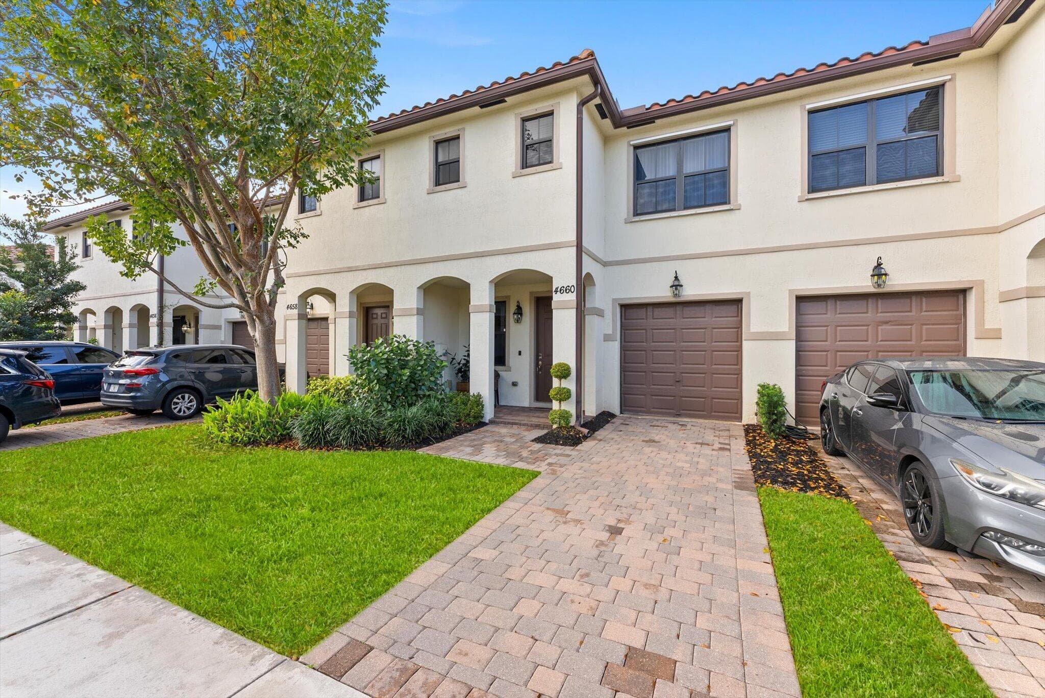 4660 Silver Saw Lane, Lake Worth, FL 33463 — photo 3 of 44
