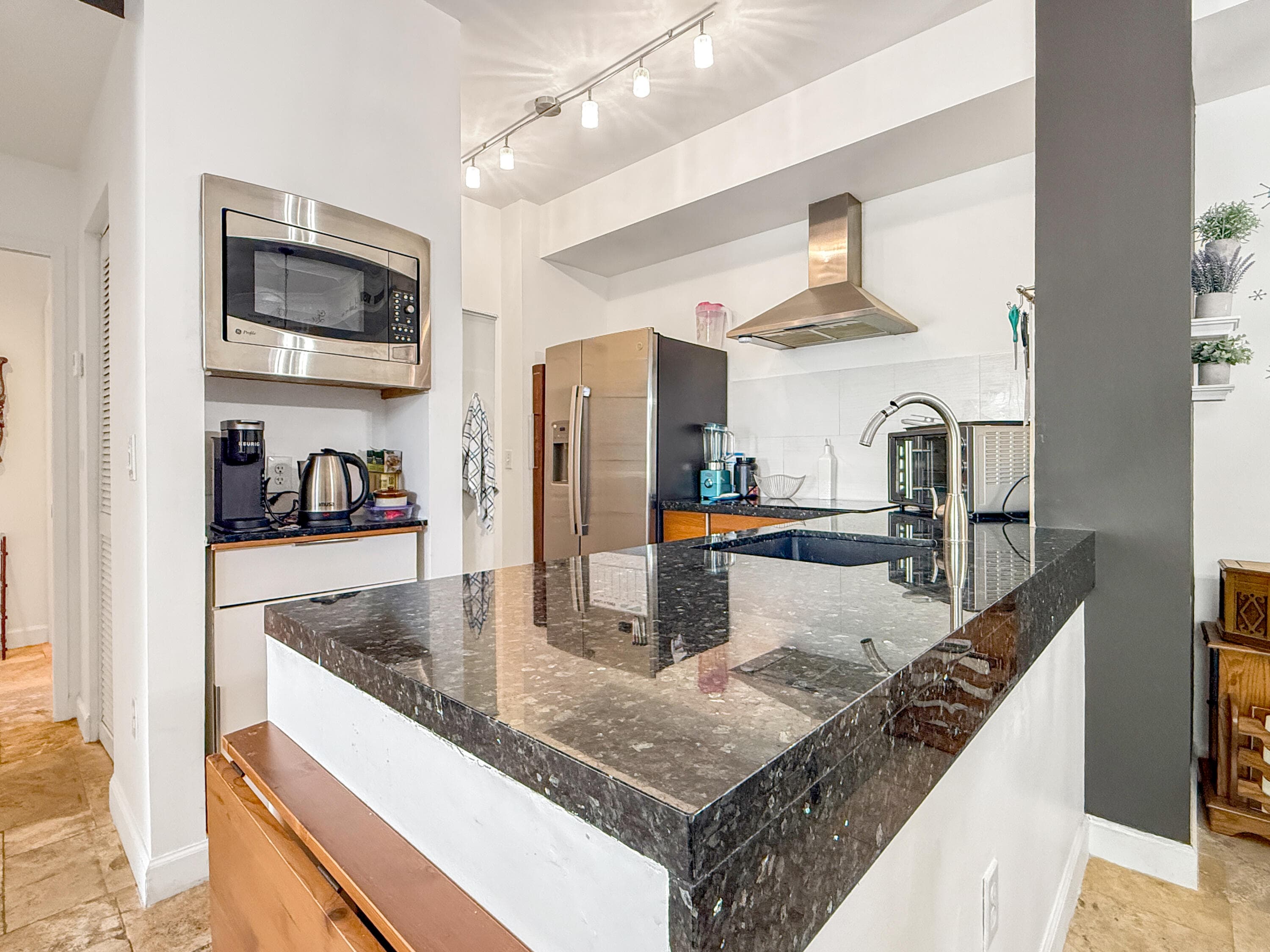 1900 Van Buren Street 118b, Hollywood, FL 33020 — photo 3 of 34