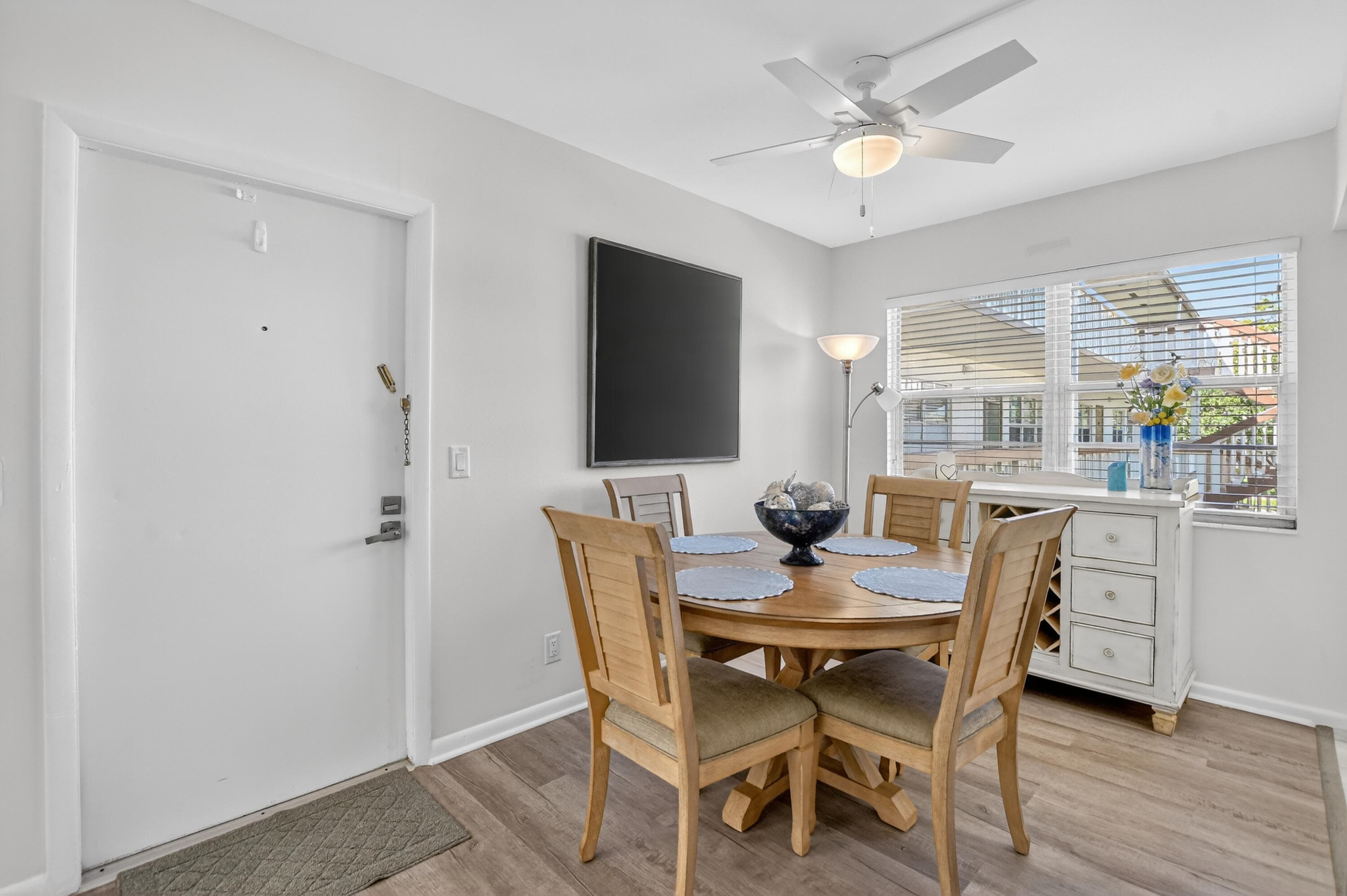 150 Mansfield D 150, Boca Raton, FL 33434 — photo 10 of 76