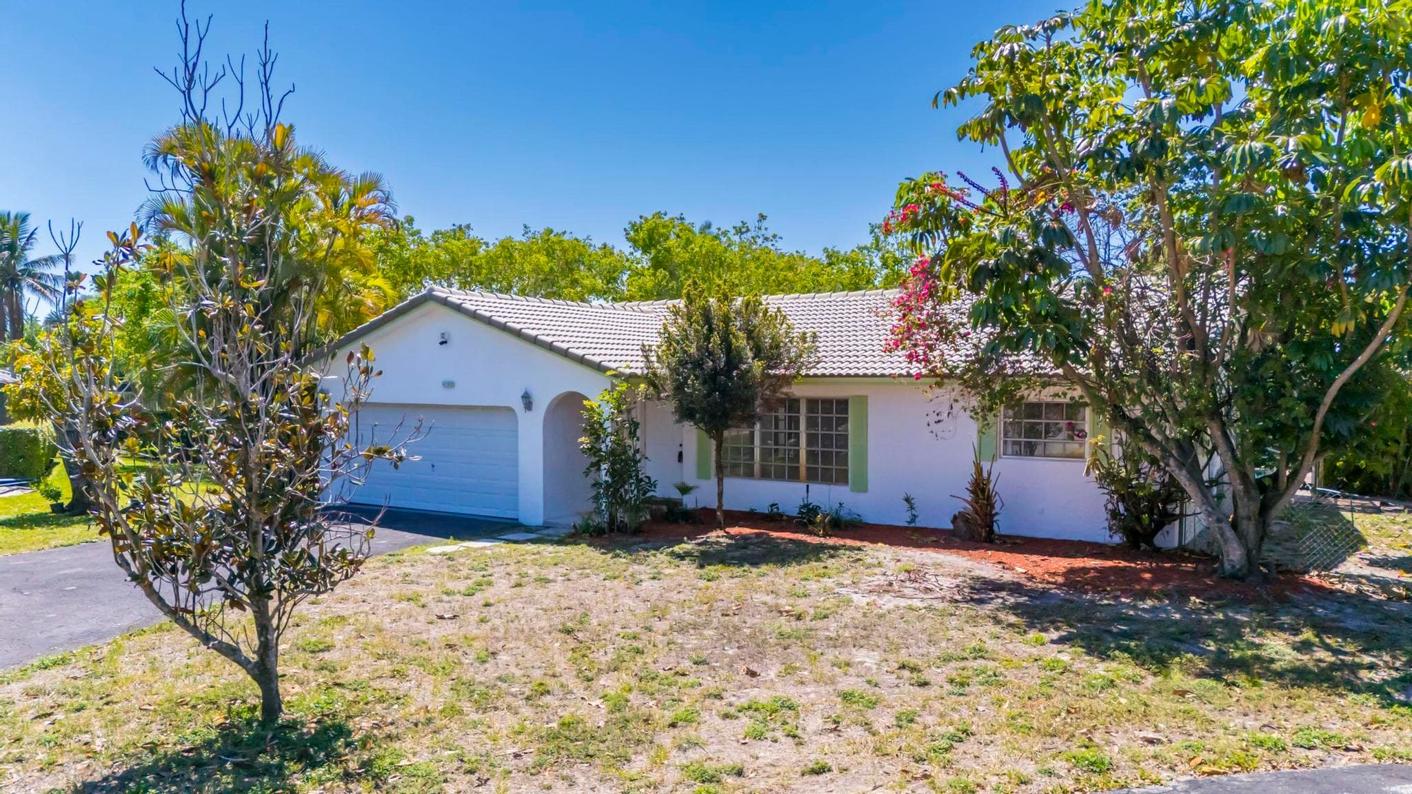 4250 NW 107th Avenue, Coral Springs, FL 33065 — photo 2 of 22