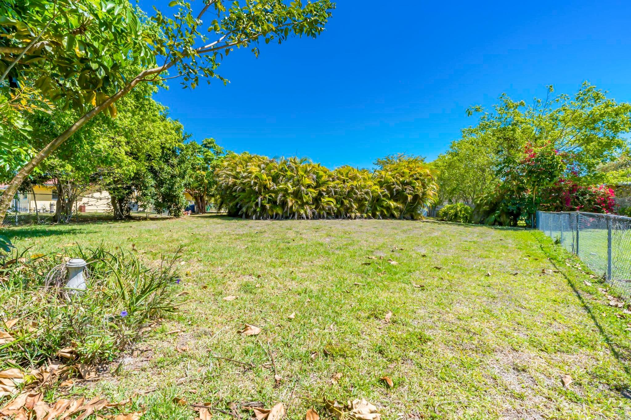 4250 NW 107th Avenue, Coral Springs, FL 33065 — photo 17 of 22