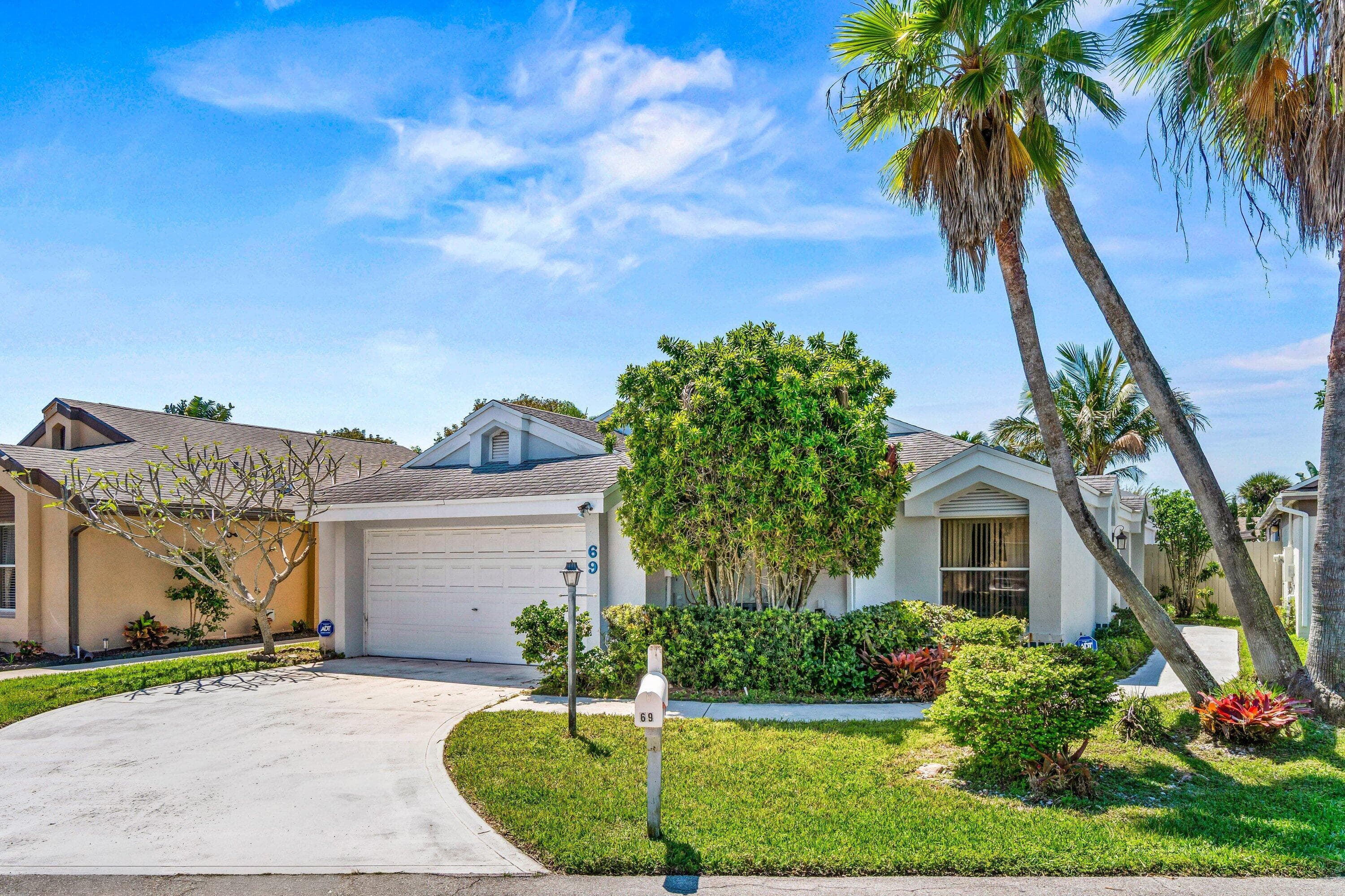 69 King Fisher Way, Boynton Beach, FL 33436 — photo 2 of 41