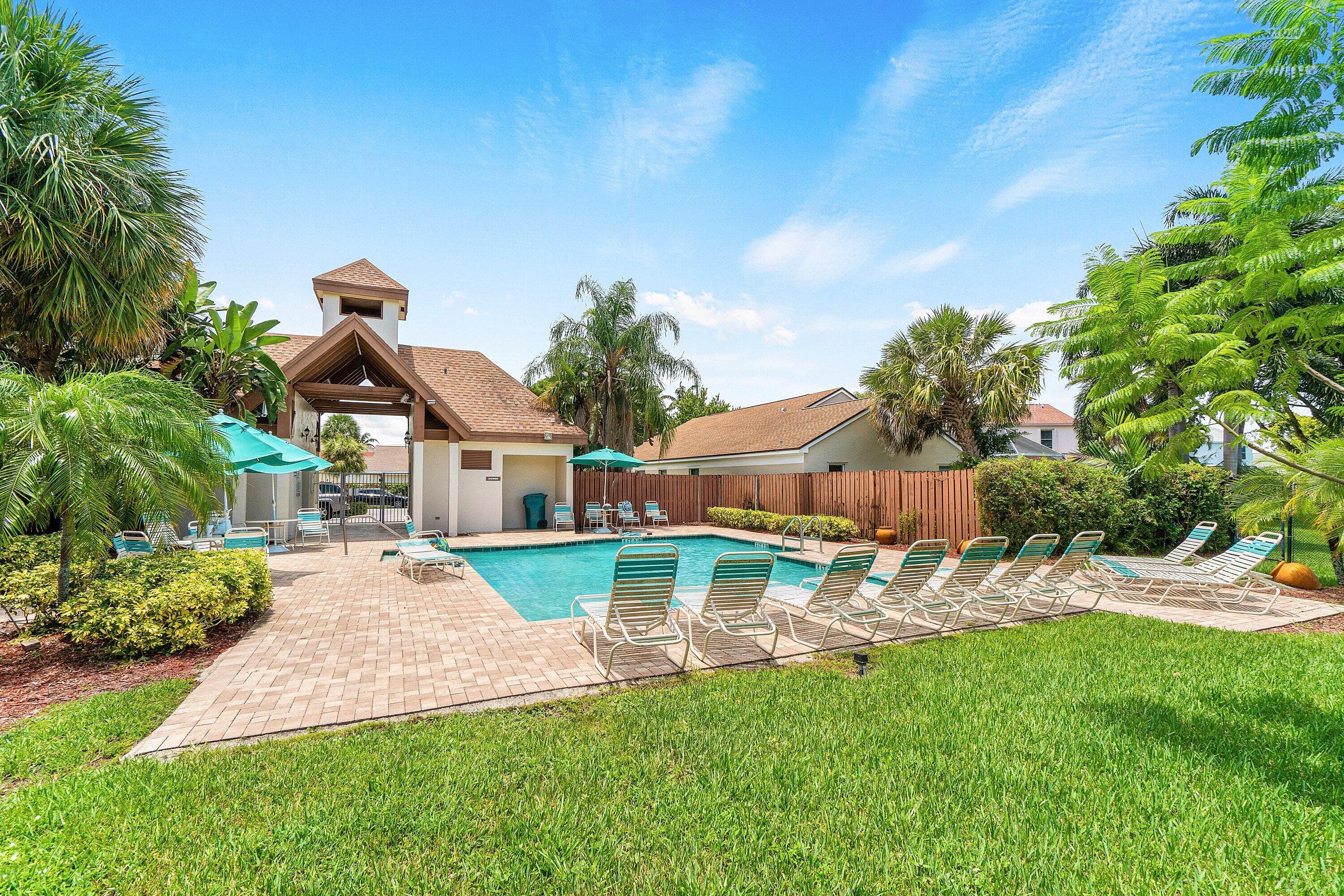 69 King Fisher Way, Boynton Beach, FL 33436 — photo 35 of 41