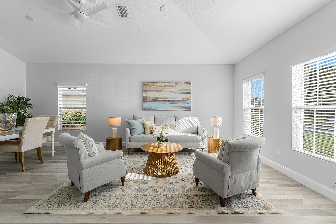 535 Valencia Circle SW, Vero Beach, FL 32968 — photo 8 of 43