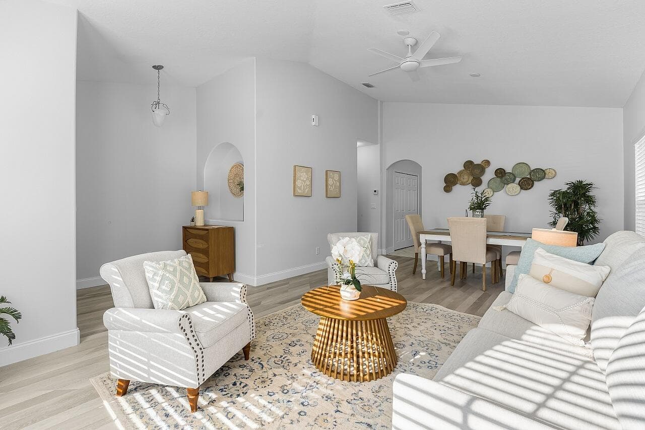 535 Valencia Circle SW, Vero Beach, FL 32968 — photo 10 of 43