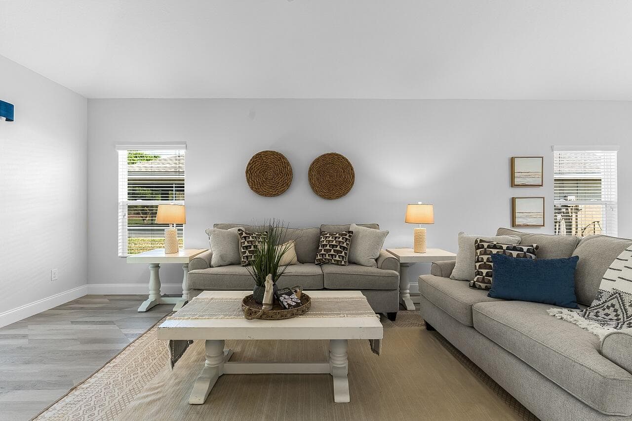 535 Valencia Circle SW, Vero Beach, FL 32968 — photo 15 of 43
