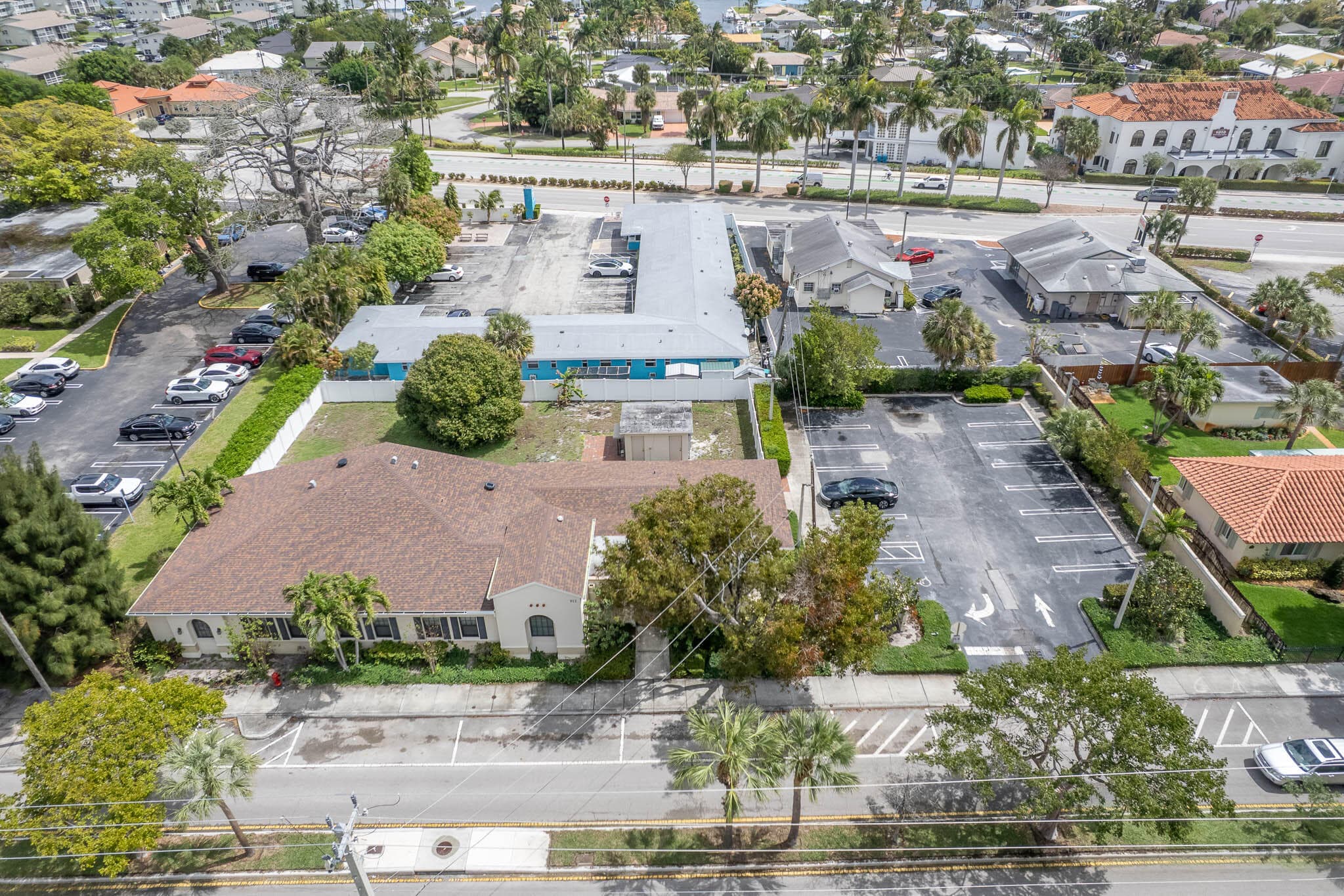 912 SE 4th Street, Boynton Beach, FL — photo 10 of 42