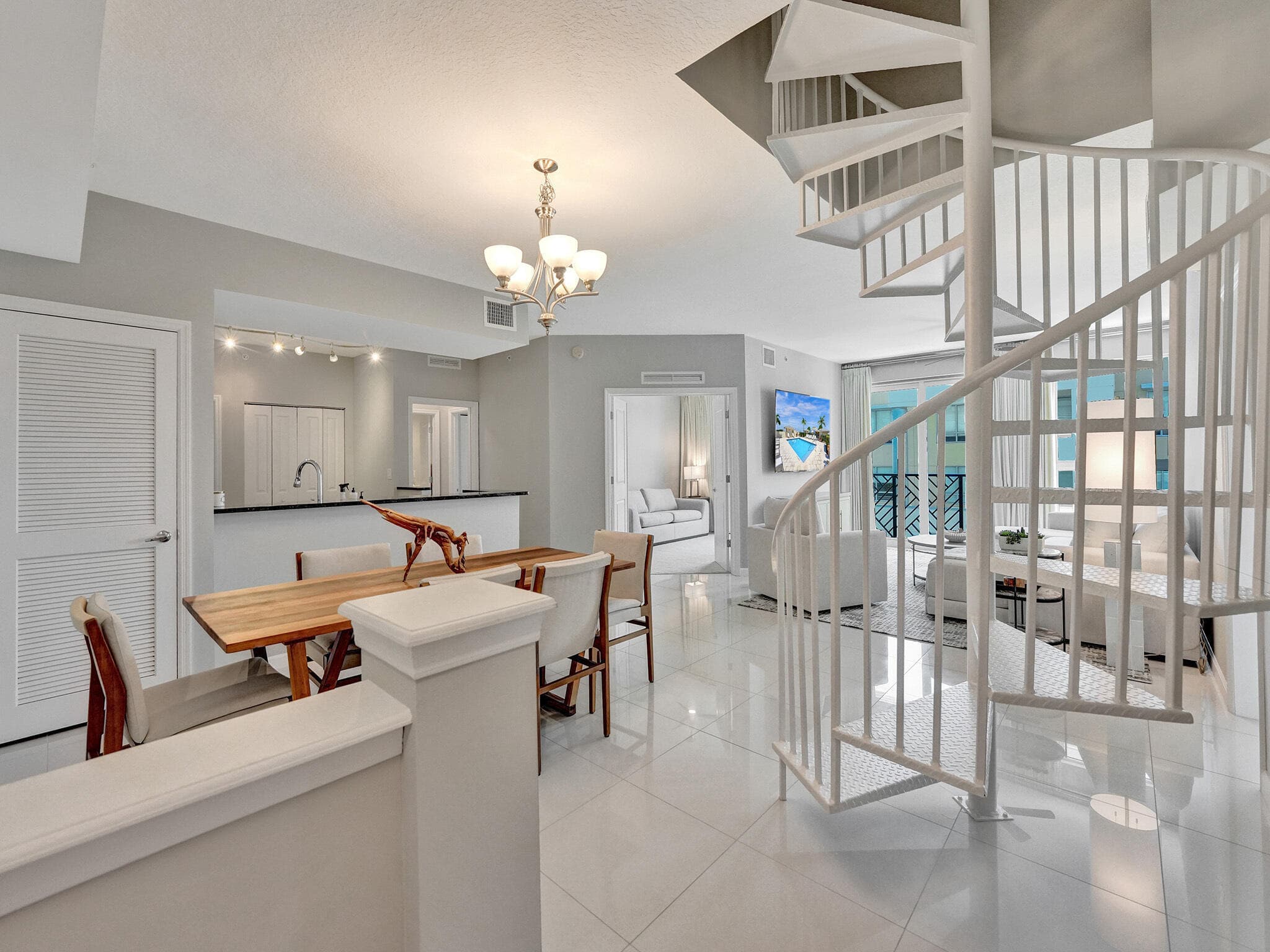 225 NE 1st Street 412, Delray Beach, FL 33444 — photo 2 of 49