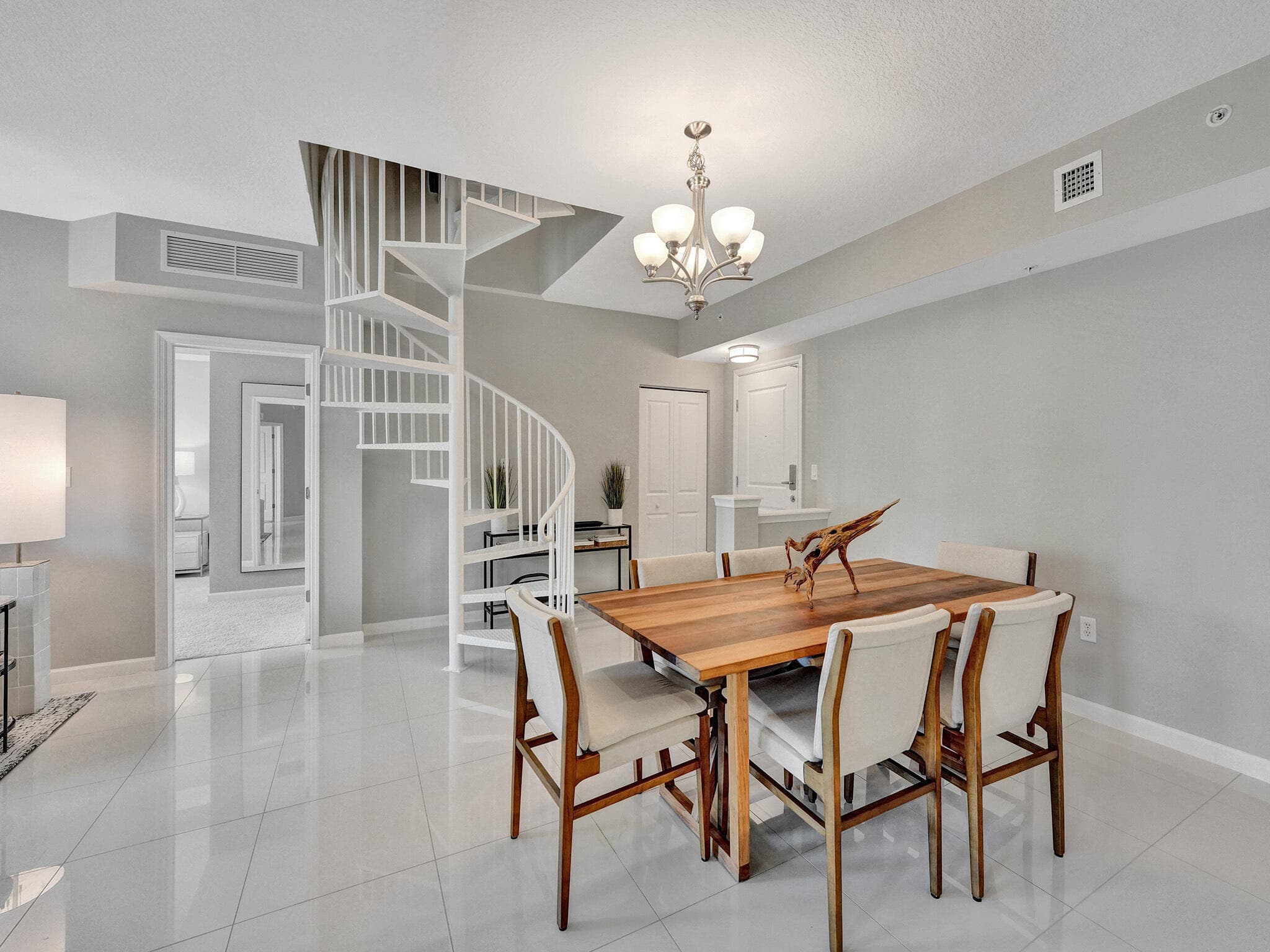 225 NE 1st Street 412, Delray Beach, FL 33444 — photo 4 of 49
