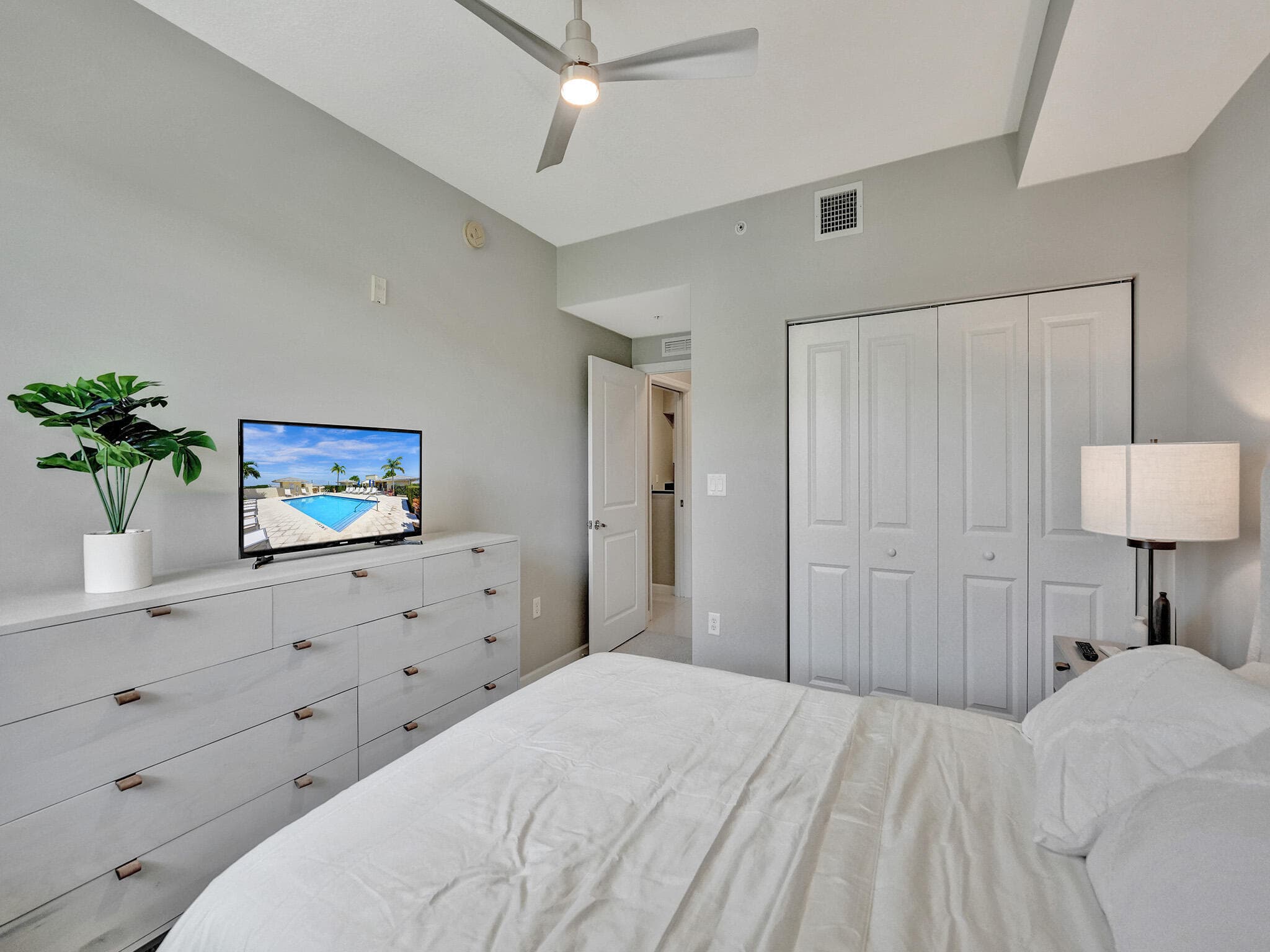 225 NE 1st Street 412, Delray Beach, FL 33444 — photo 24 of 49