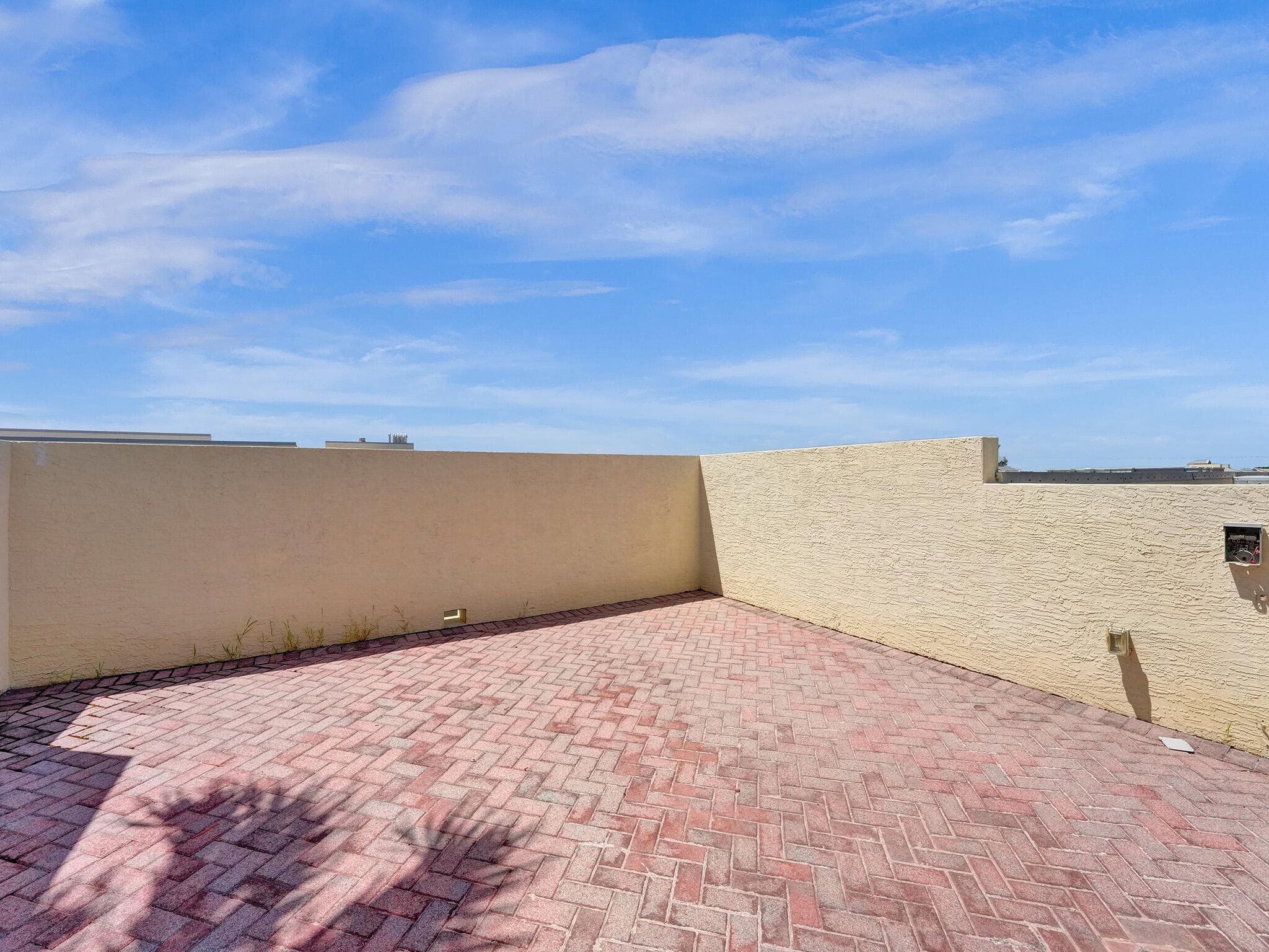 225 NE 1st Street 412, Delray Beach, FL 33444 — photo 46 of 49