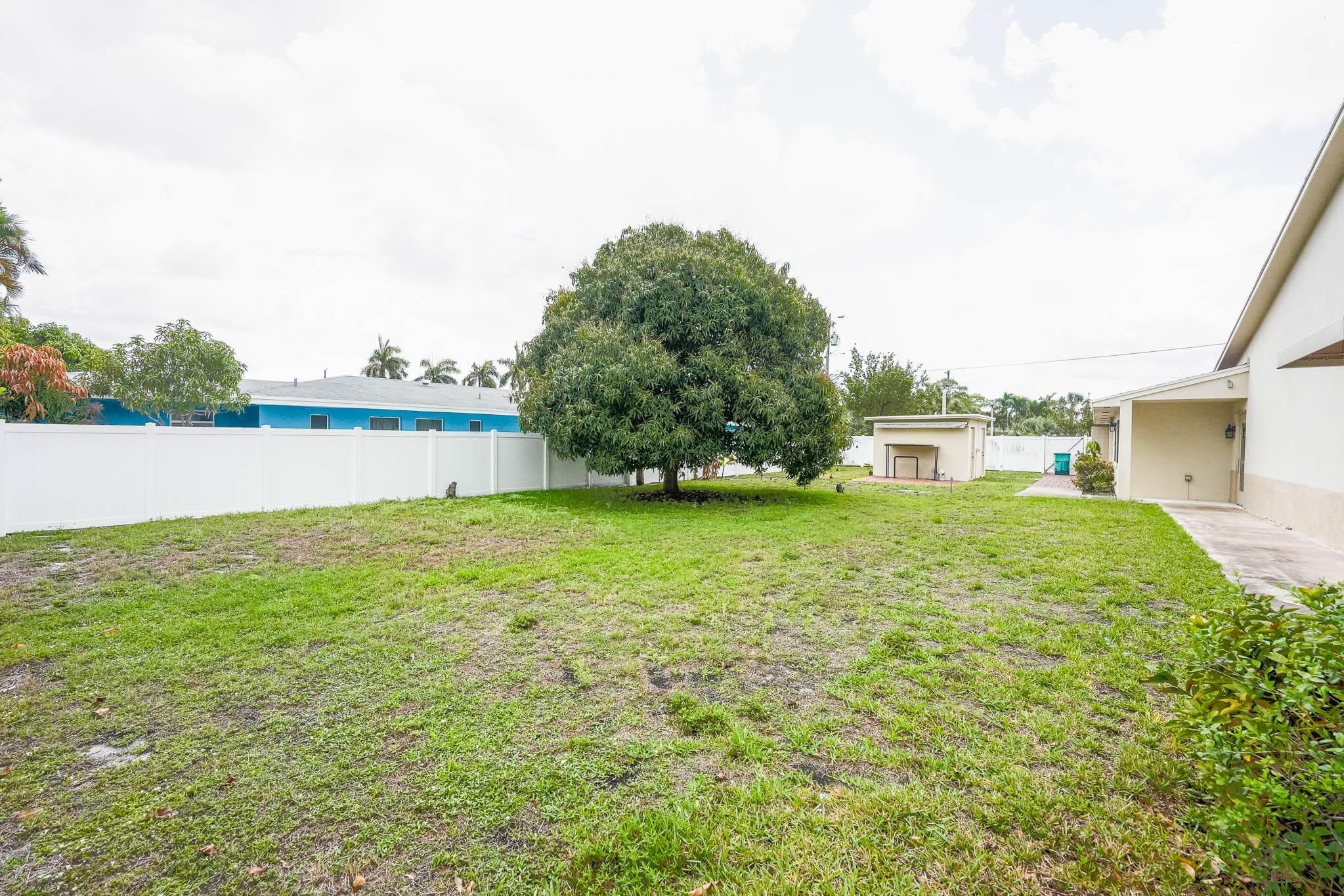 912 SE 4th Street, Boynton Beach, FL — photo 6 of 42