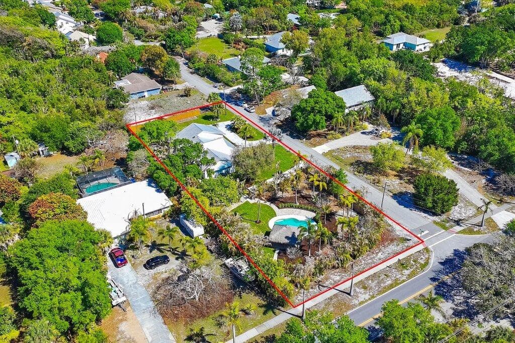 2366 SE Country Club Lane, Stuart, FL 34996 — photo 8 of 53