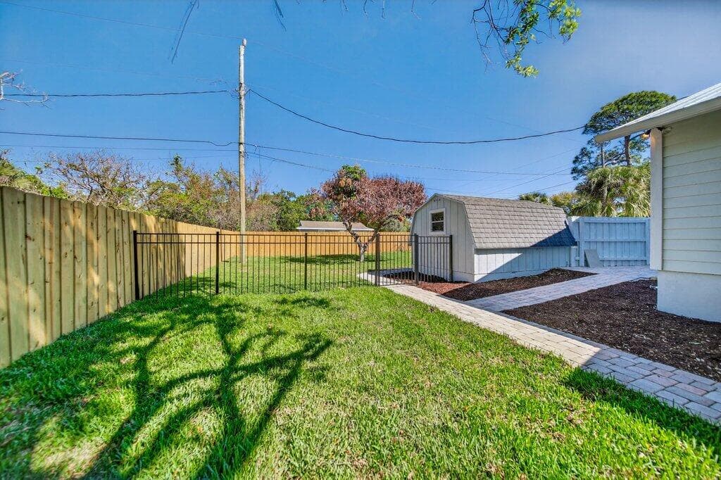 2366 SE Country Club Lane, Stuart, FL 34996 — photo 14 of 53