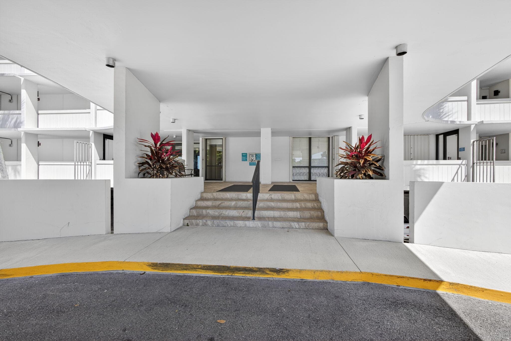 134 Lakeshore Drive T14, North Palm Beach, FL 33408 — photo 14 of 17