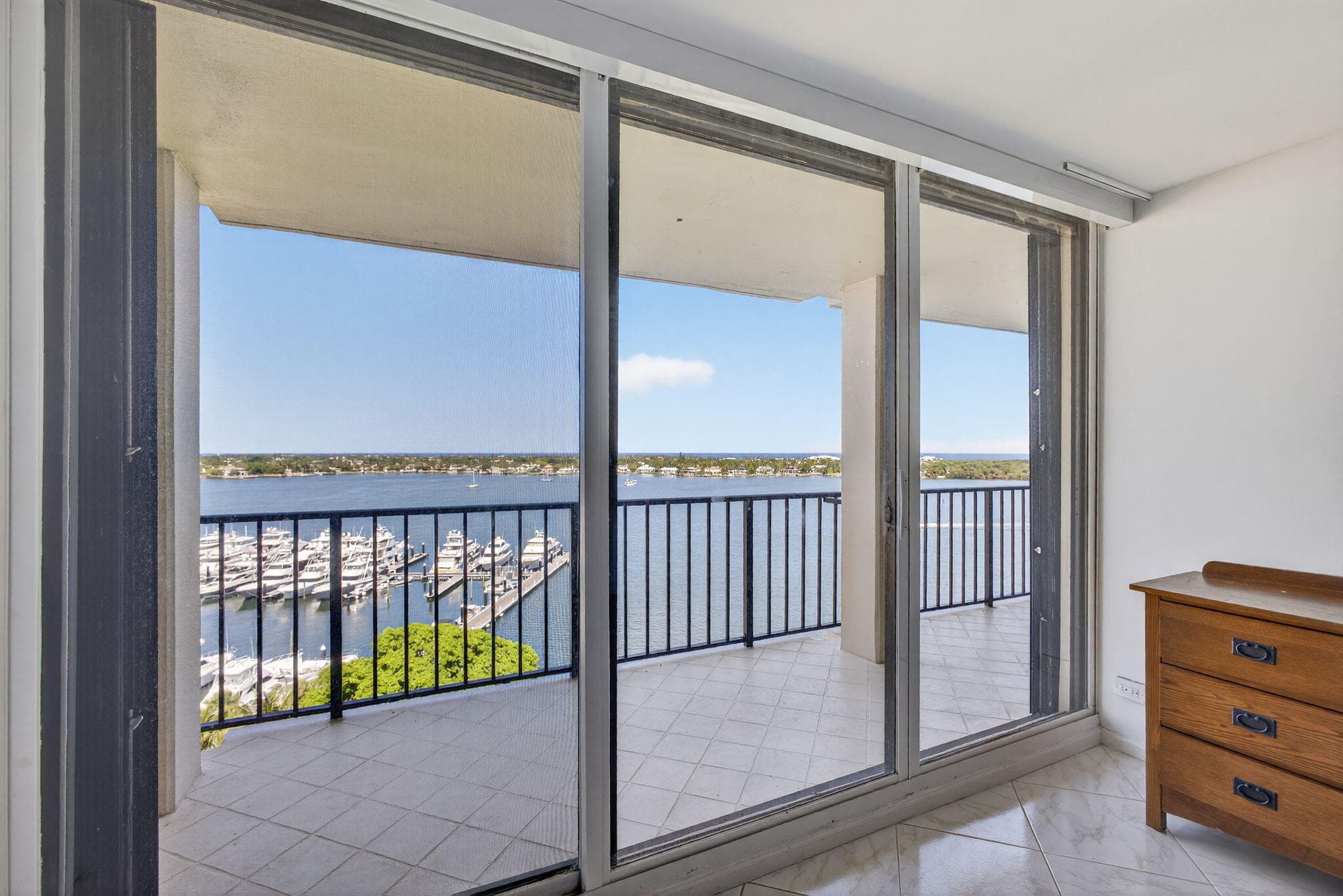 134 Lakeshore Drive T14, North Palm Beach, FL 33408 — photo 15 of 17