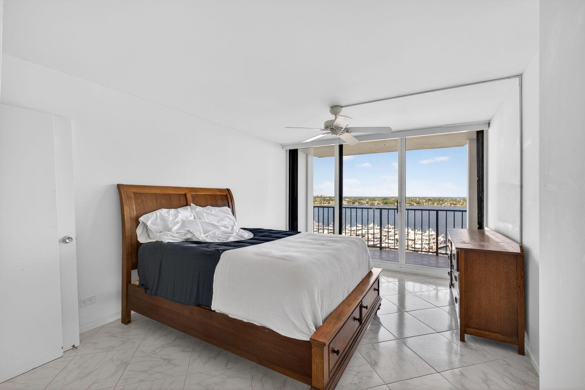 134 Lakeshore Drive T14, North Palm Beach, FL 33408 — photo 12 of 17