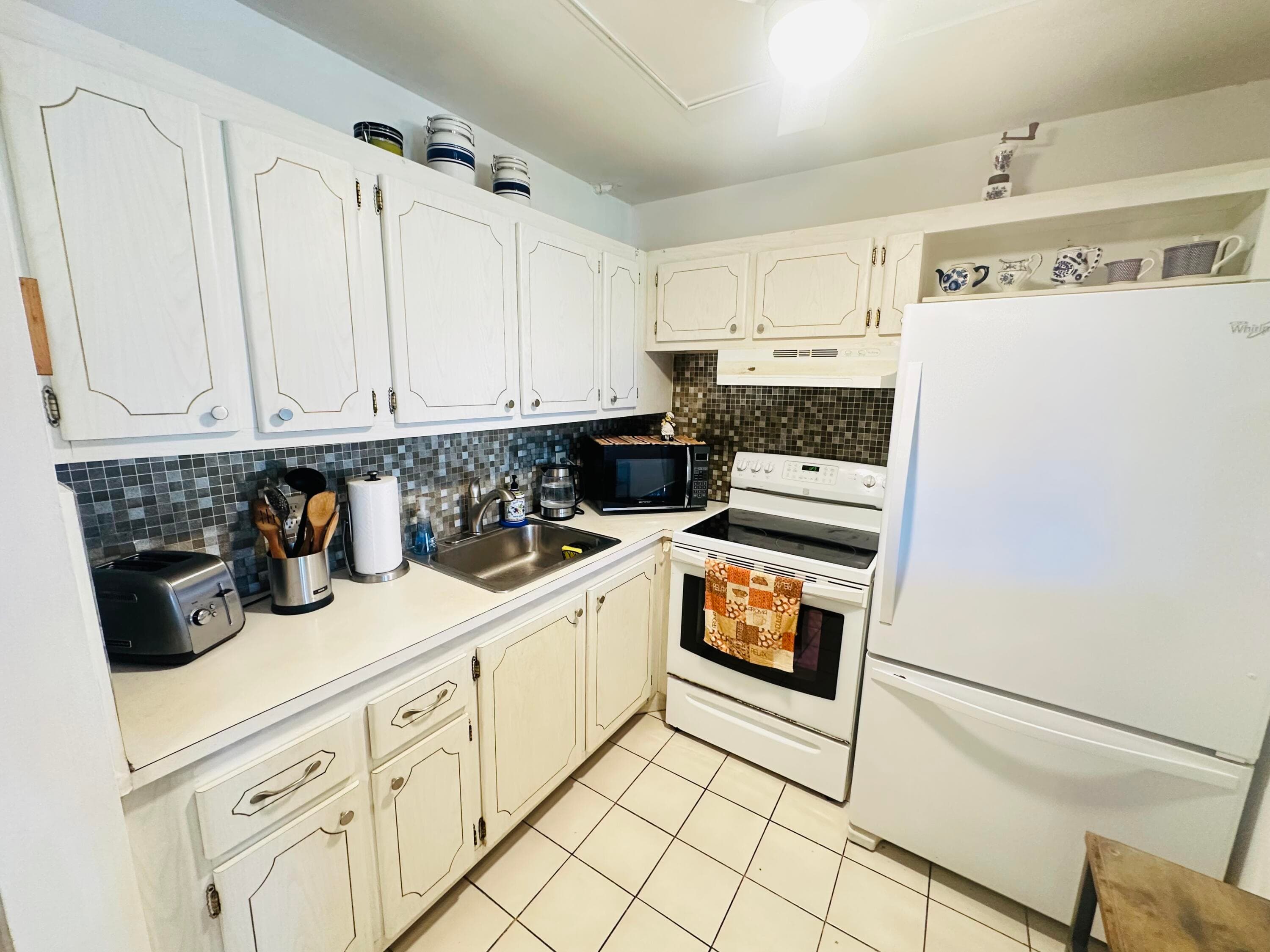 3012 Harwood C 3012, Deerfield Beach, FL 33442 — photo 11 of 59