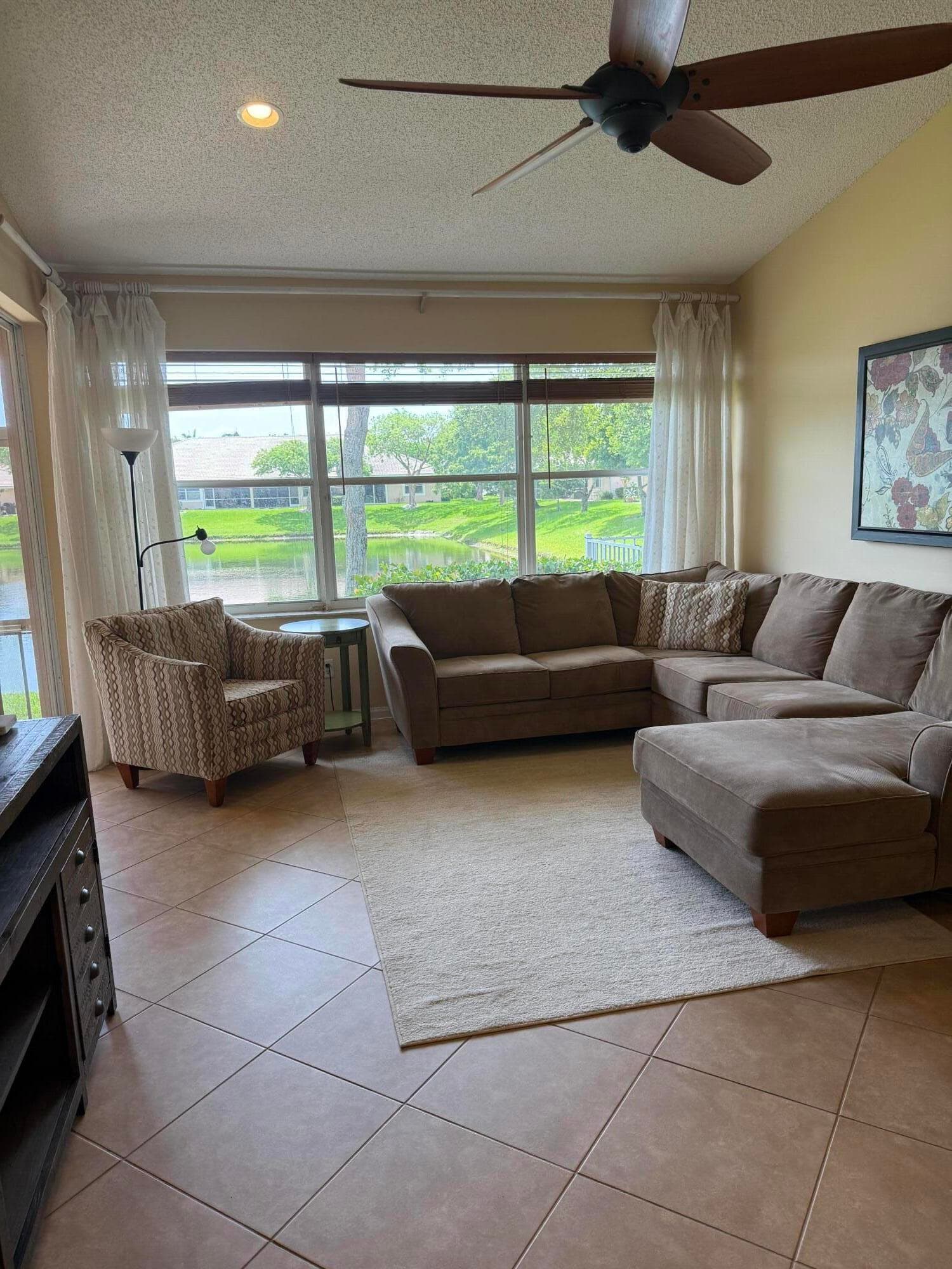227 Coral Trace Lane 227, Delray Beach, FL 33445 — photo 6 of 39