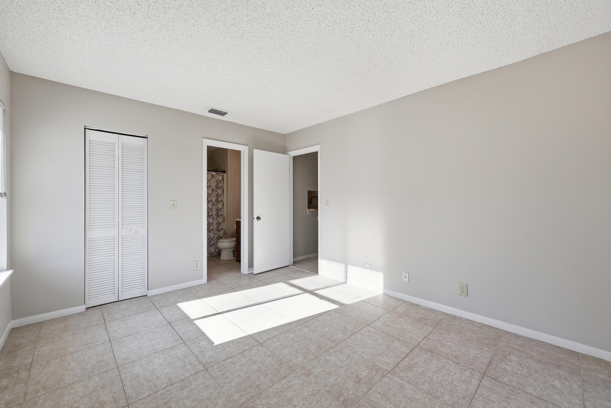 6286 Chasewood Drive E, Jupiter, FL 33458 — photo 18 of 28