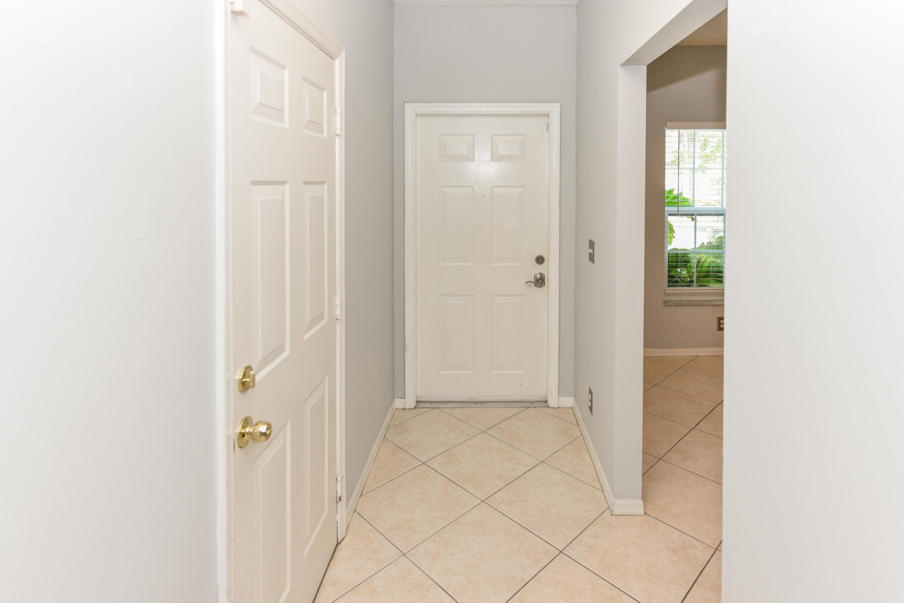 6437 Park Lake Circle, Boynton Beach, FL 33437 — photo 8 of 35
