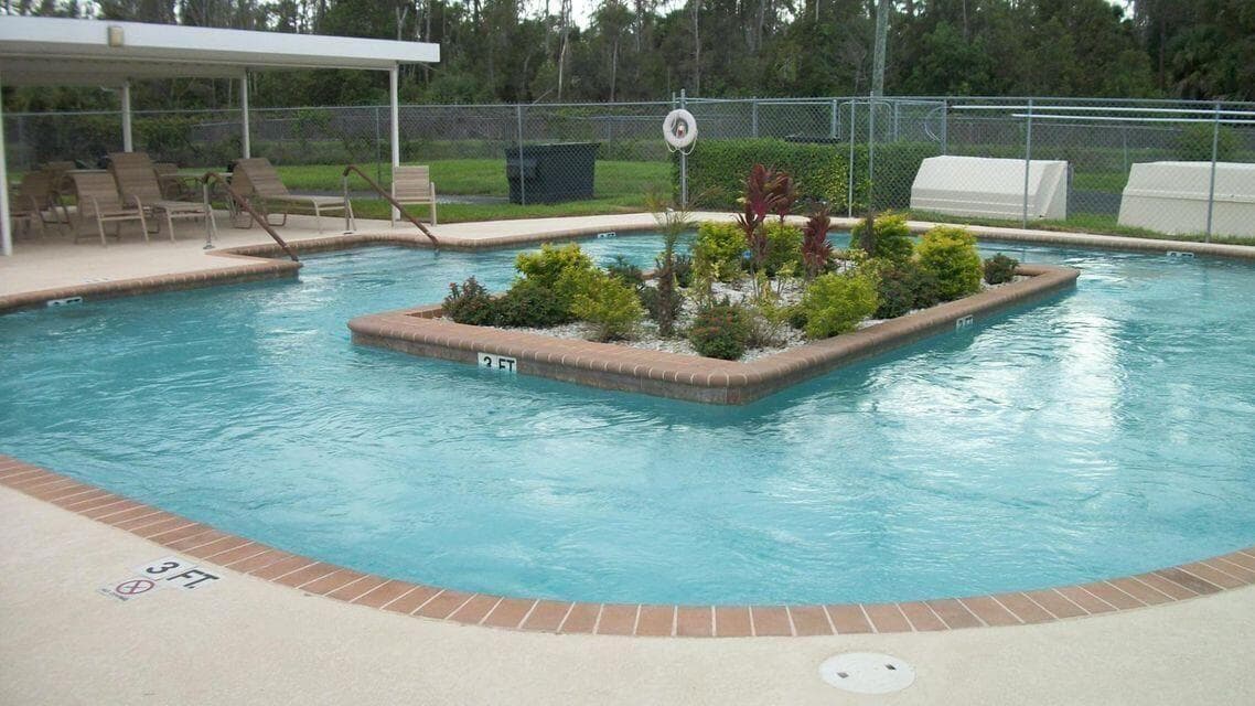 52 Plymouth F, West Palm Beach, FL 33417 — photo 35 of 37