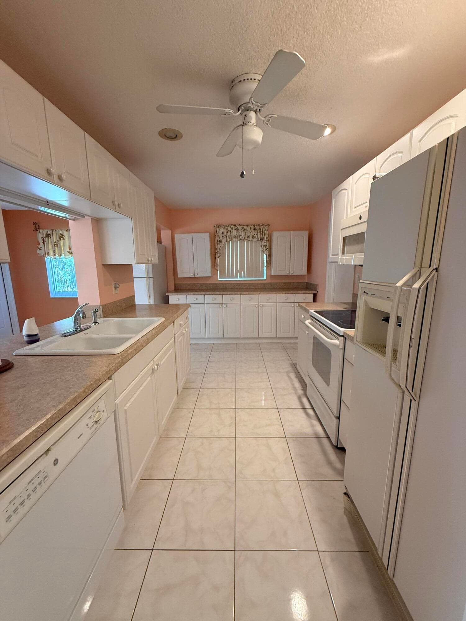 2751 NW 4th Avenue, Pompano Beach, FL 33064 — photo 10 of 19