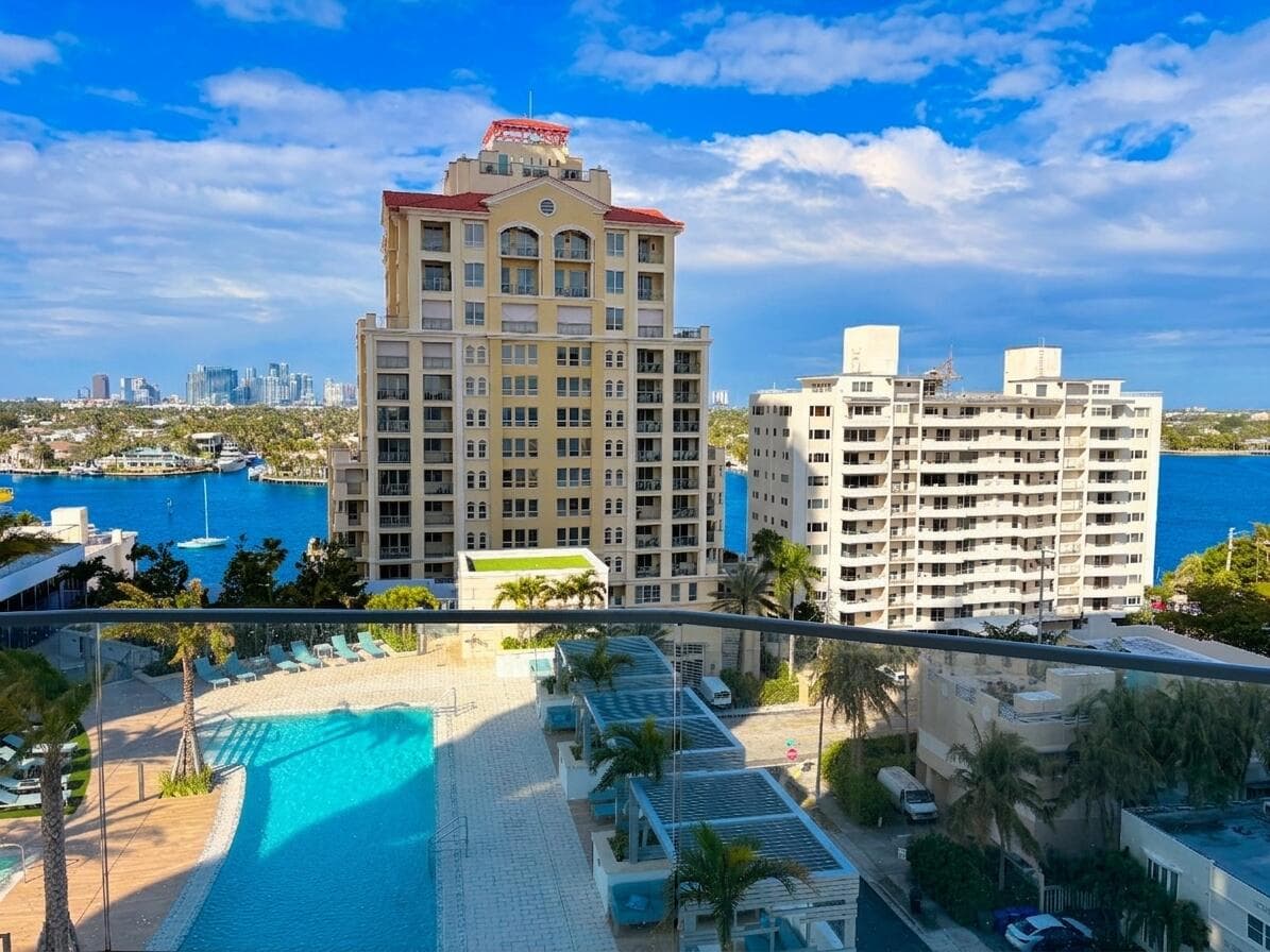151 N Seabreeze Boulevard 703, Fort Lauderdale, FL 33304 — photo 1 of 21