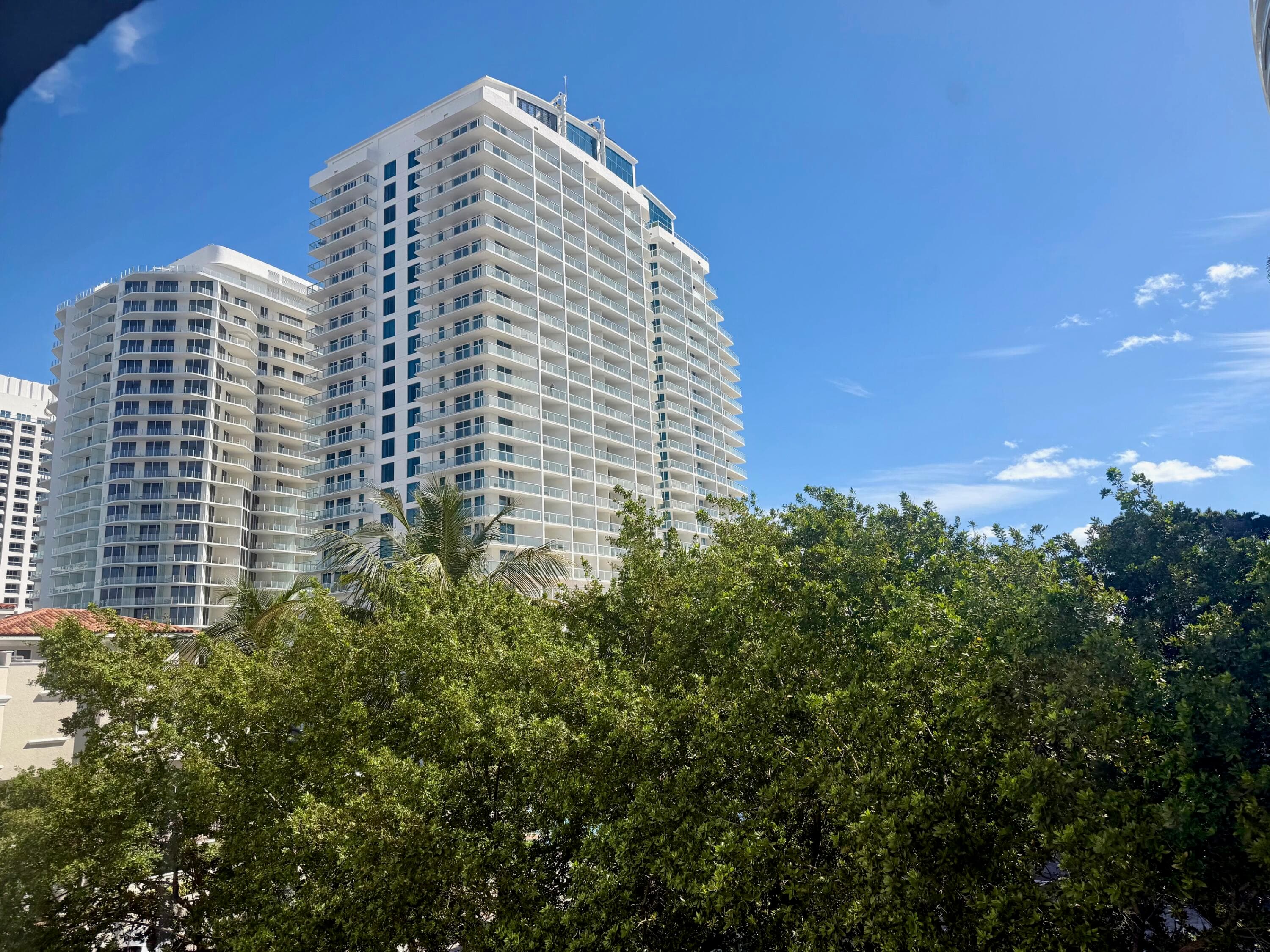 3000 Riomar Street 410, Fort Lauderdale, FL 33304 — photo 20 of 26