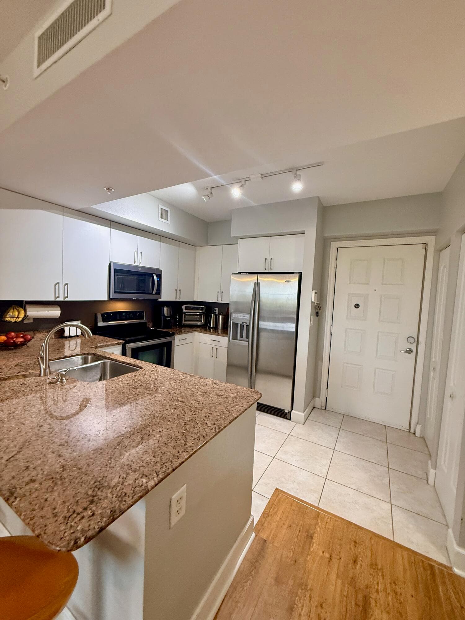 1830 Radius Drive 507, Hollywood, FL 33020 — photo 4 of 40