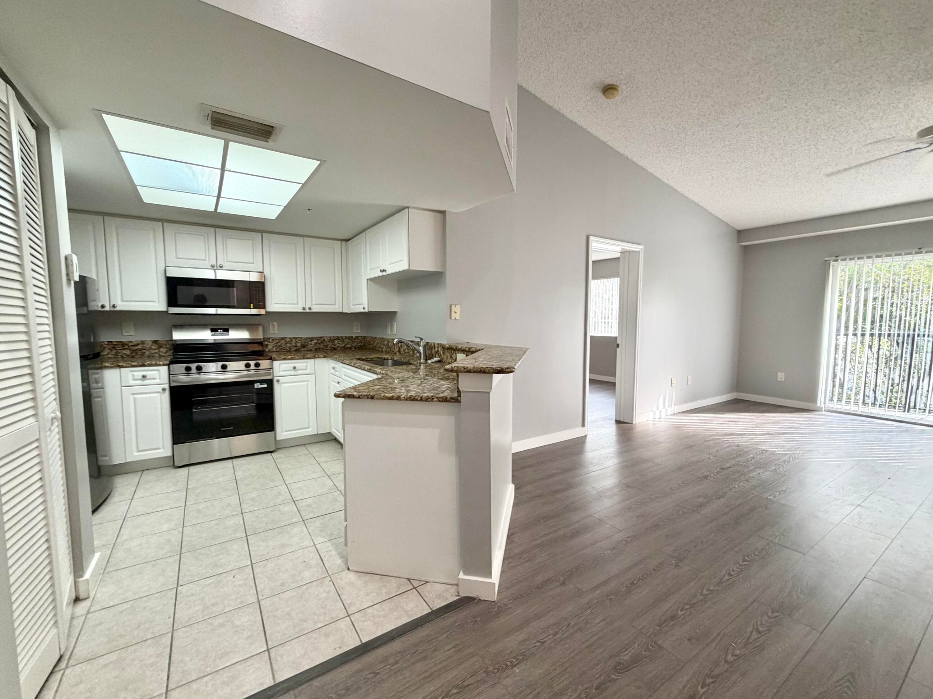 1100 Crestwood Court S 1108, Royal Palm Beach, FL 33411 — photo 14 of 16