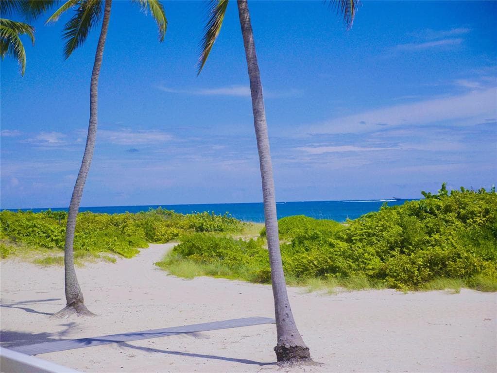2000 S Ocean Boulevard 2p, Lauderdale-By-The-Sea, FL 33062 — photo 18 of 22