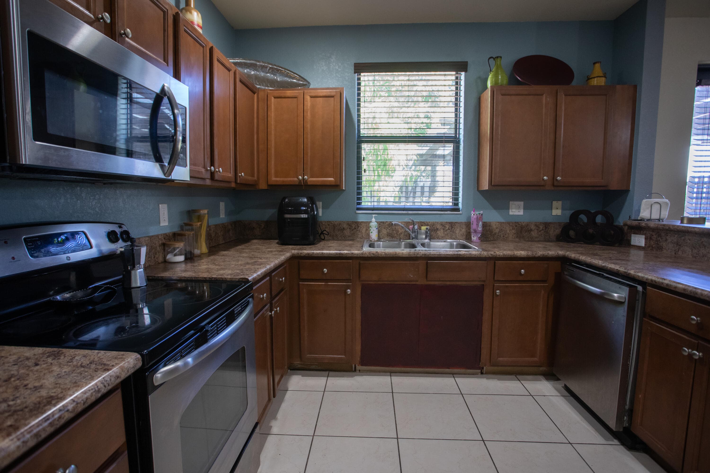 22751 SW 92nd Place, Cutler Bay, FL 33189 — photo 49 of 117